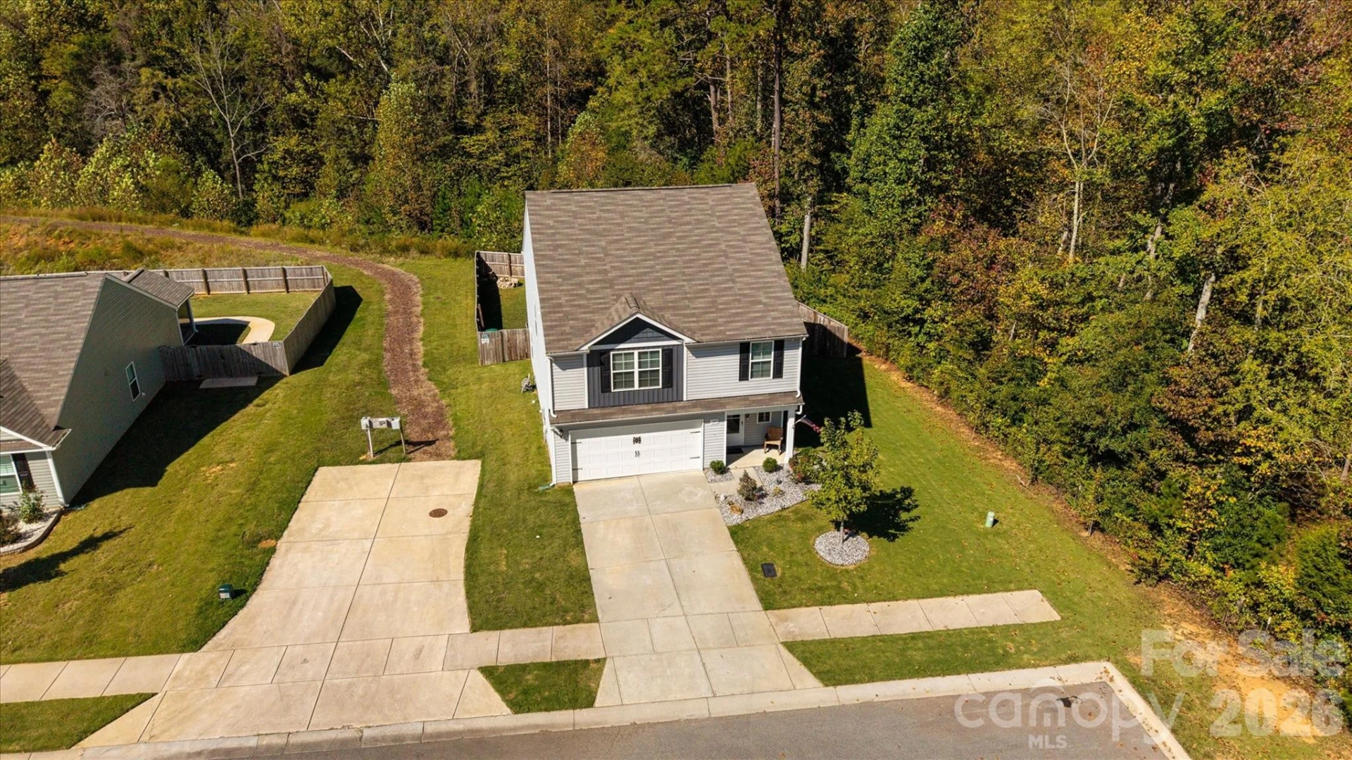 1345 Standing Oak Drive - Photo 2