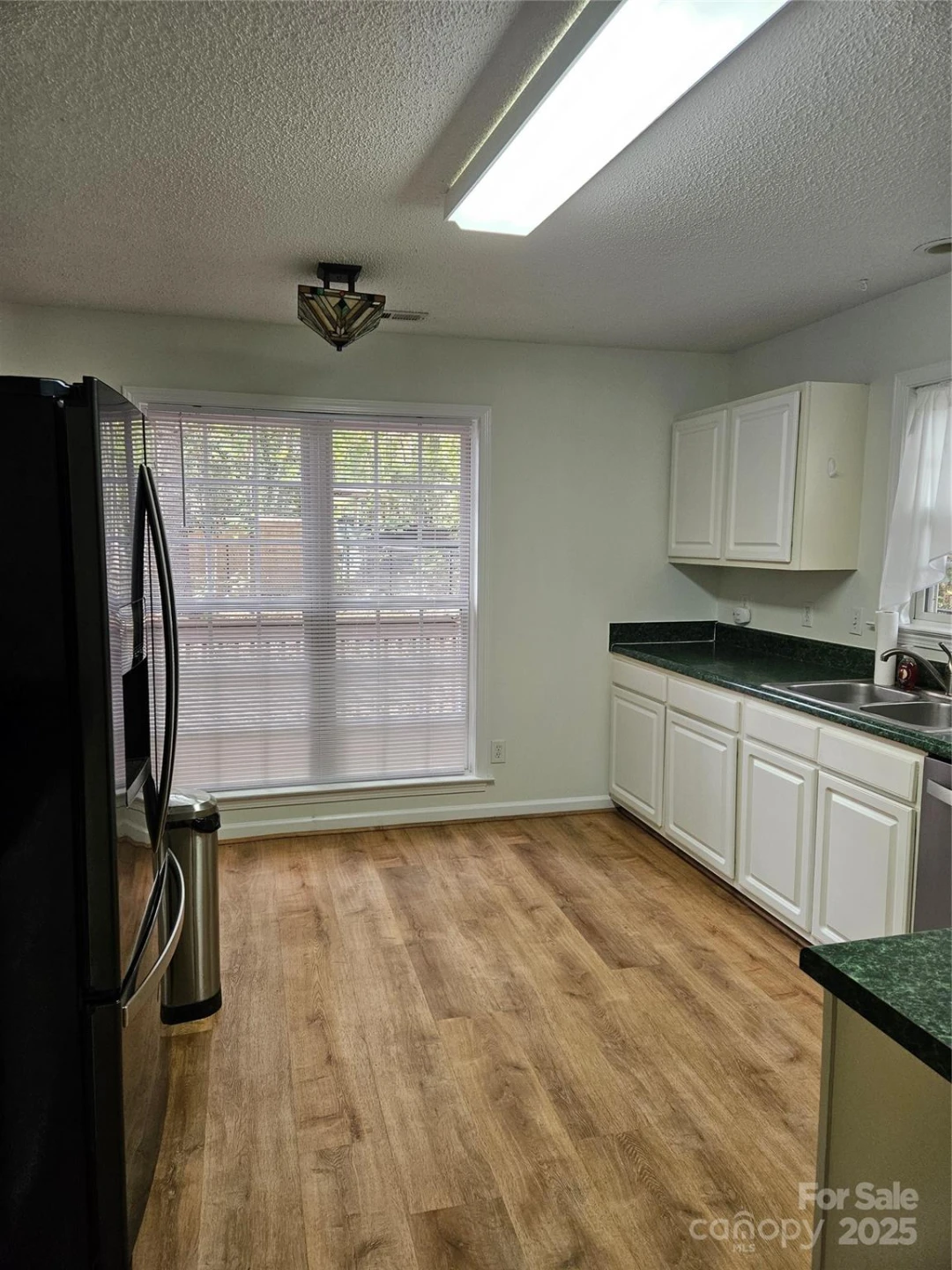 396 Glensprings Drive - Photo 13