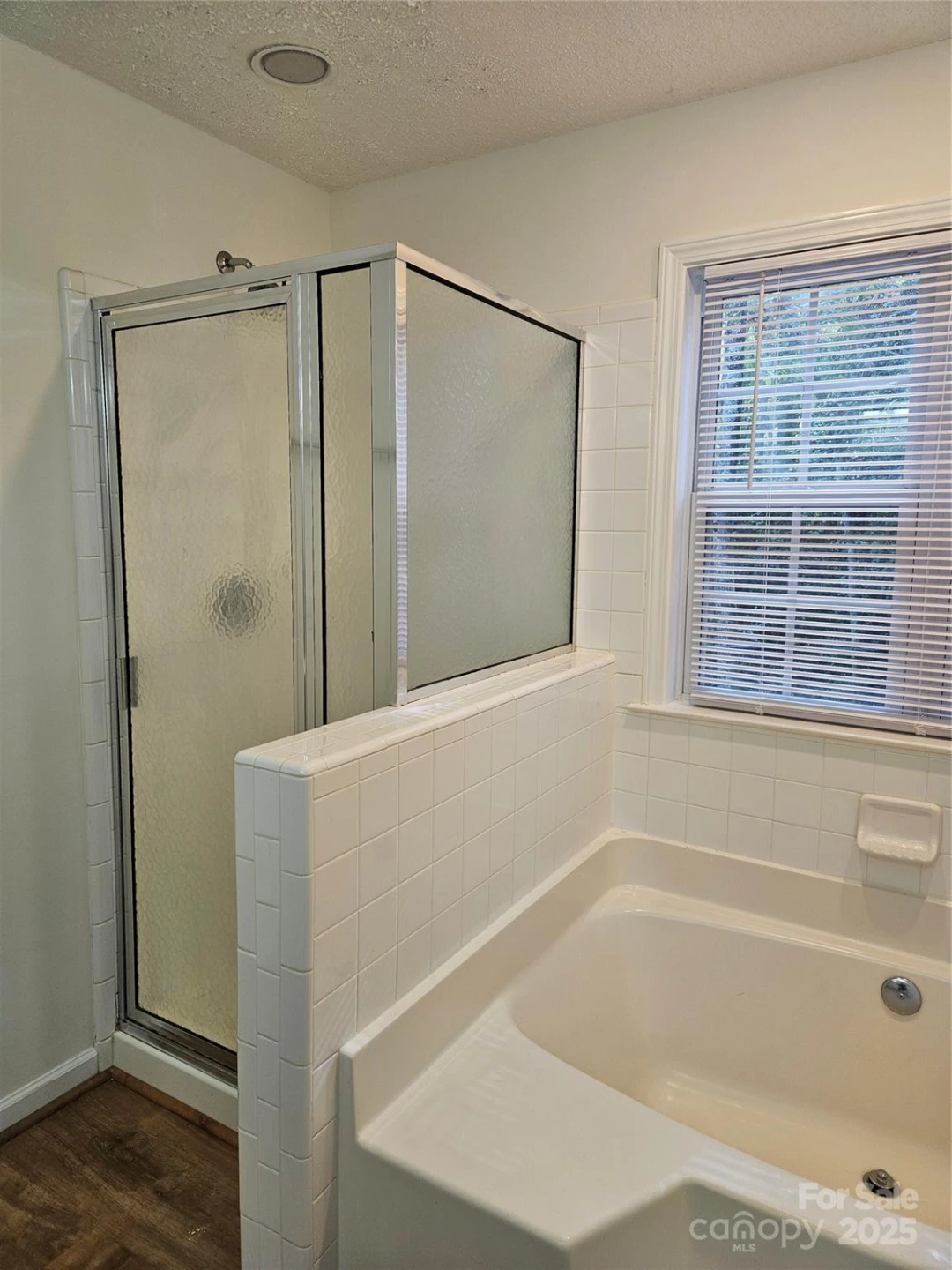396 Glensprings Drive - Photo 16