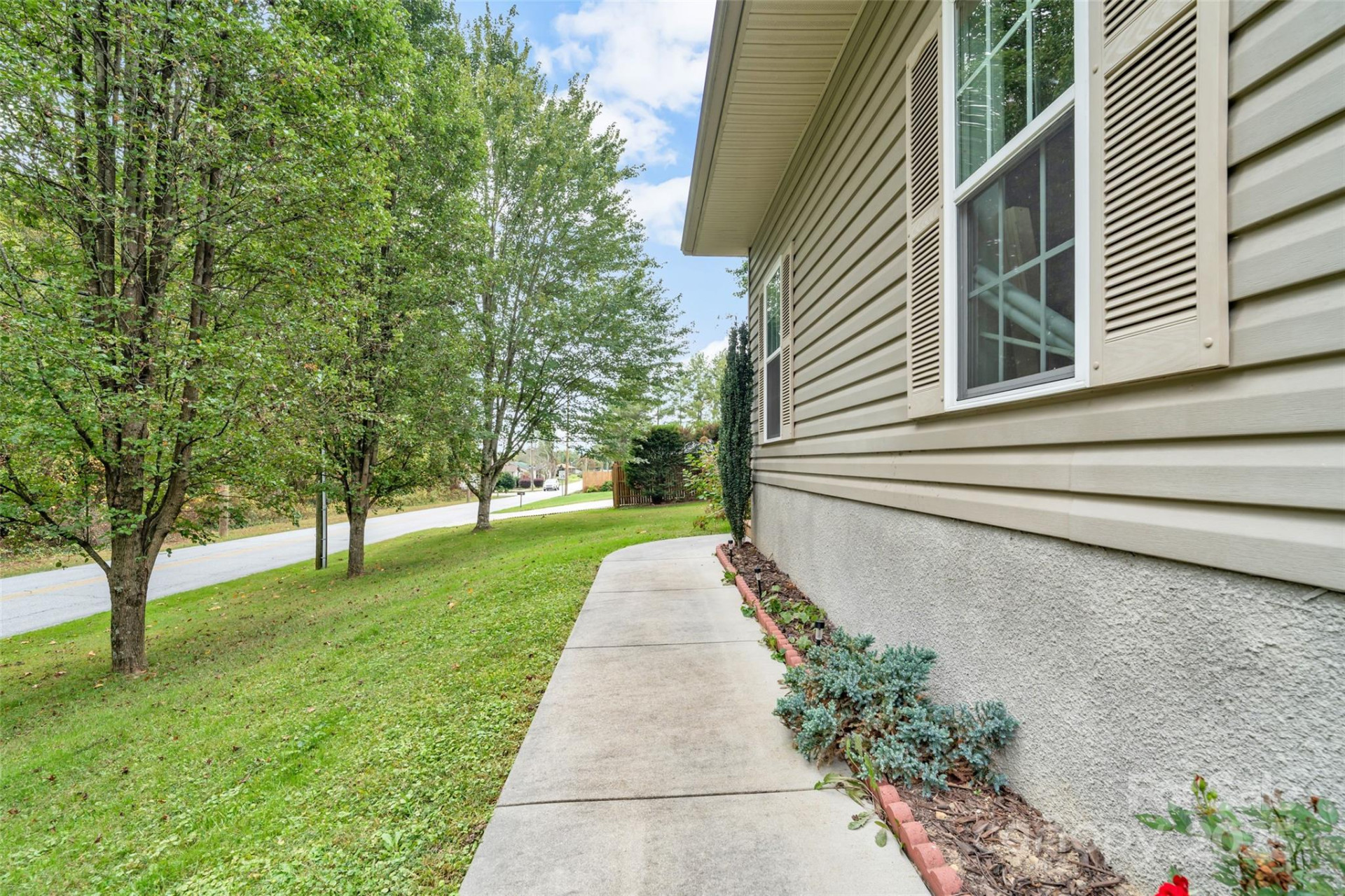501 Orr's Camp Road - Photo 2