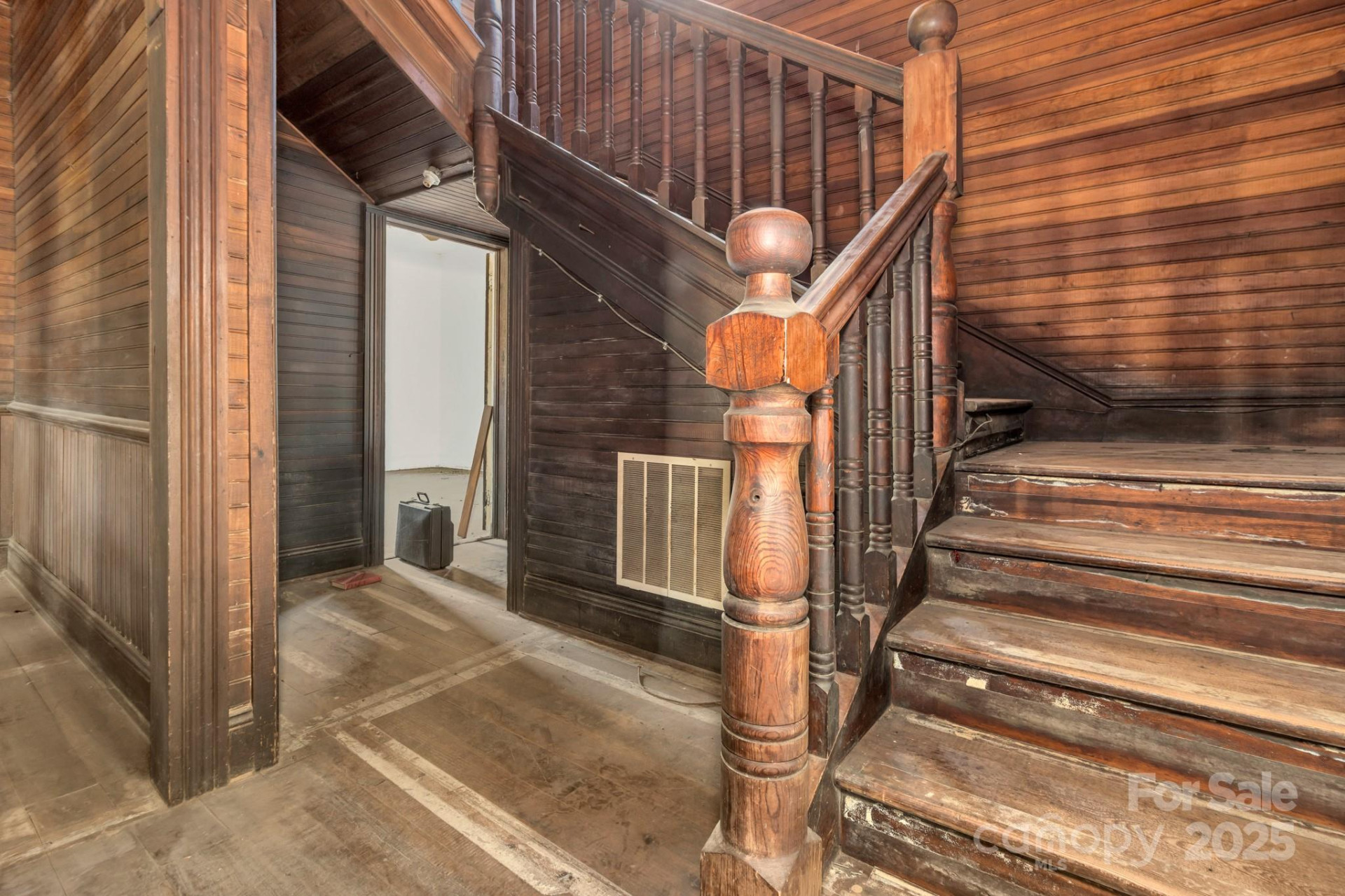 143 Sharon Road - Photo 17