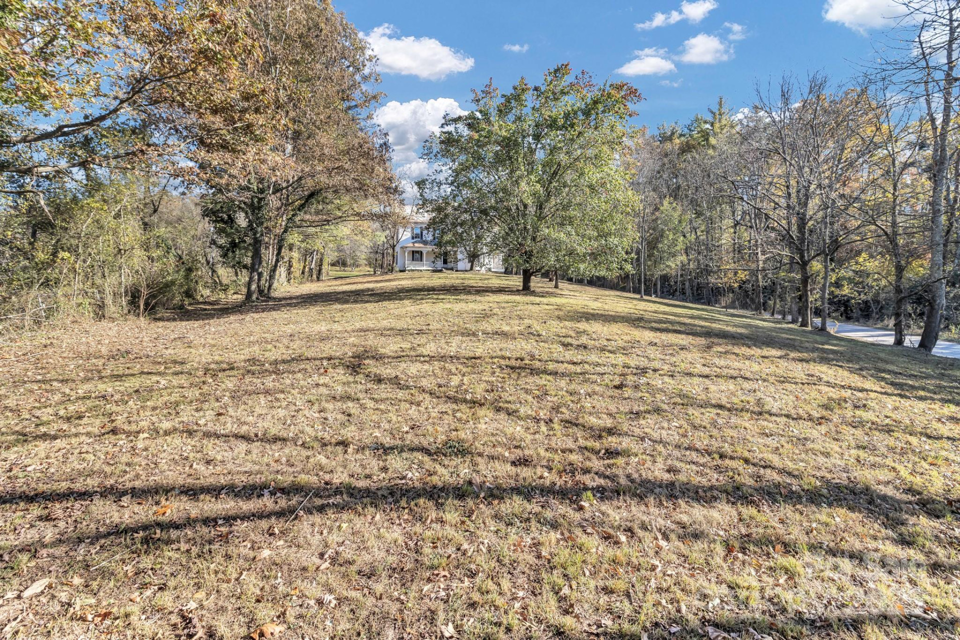 143 Sharon Road - Photo 4