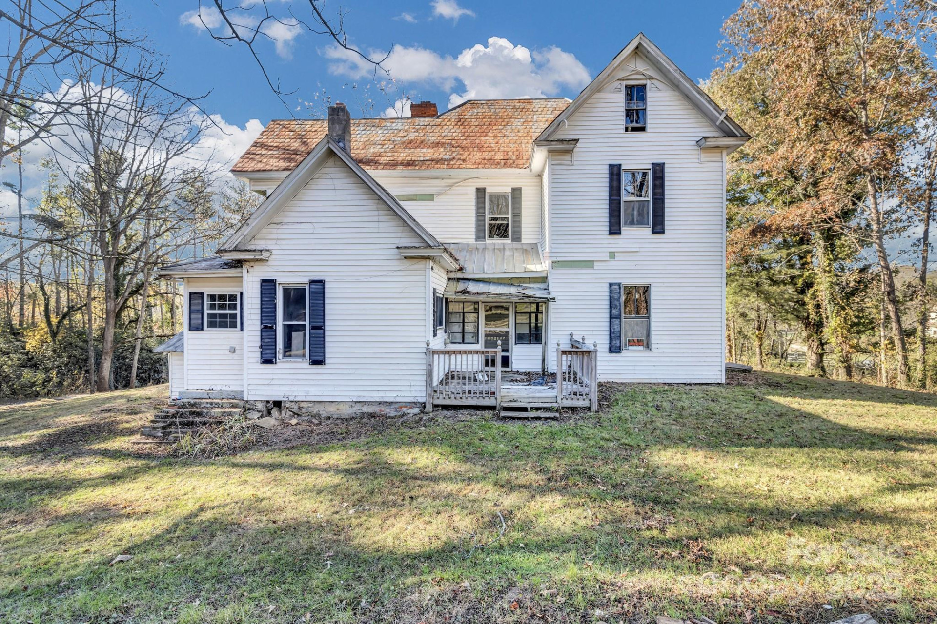 143 Sharon Road - Photo 9