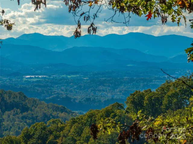 273 Serenity Ridge Trail