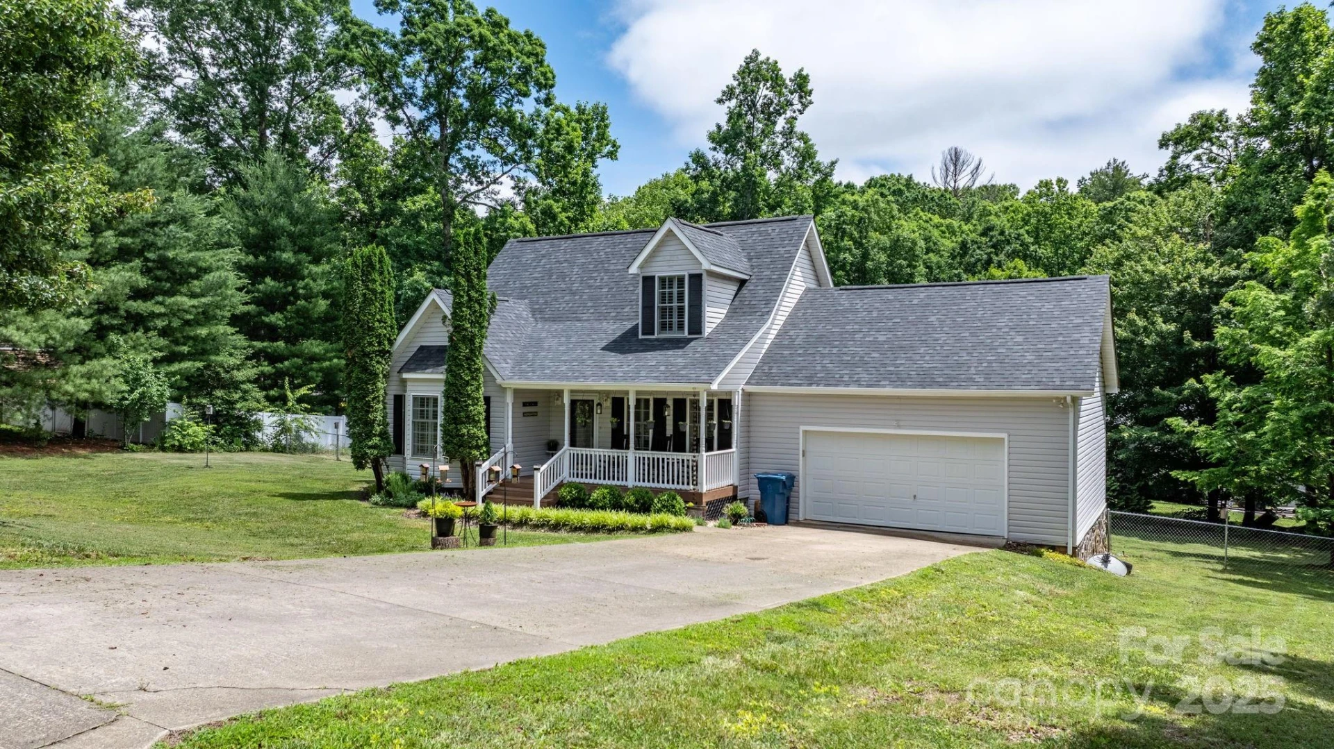 1321 Birch Drive - Photo 3