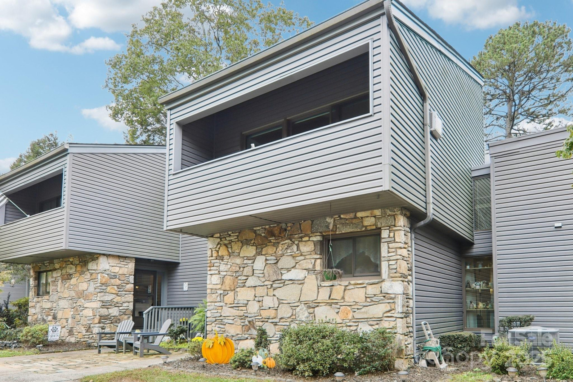 429 Mountains Boulevard #Unit C-102