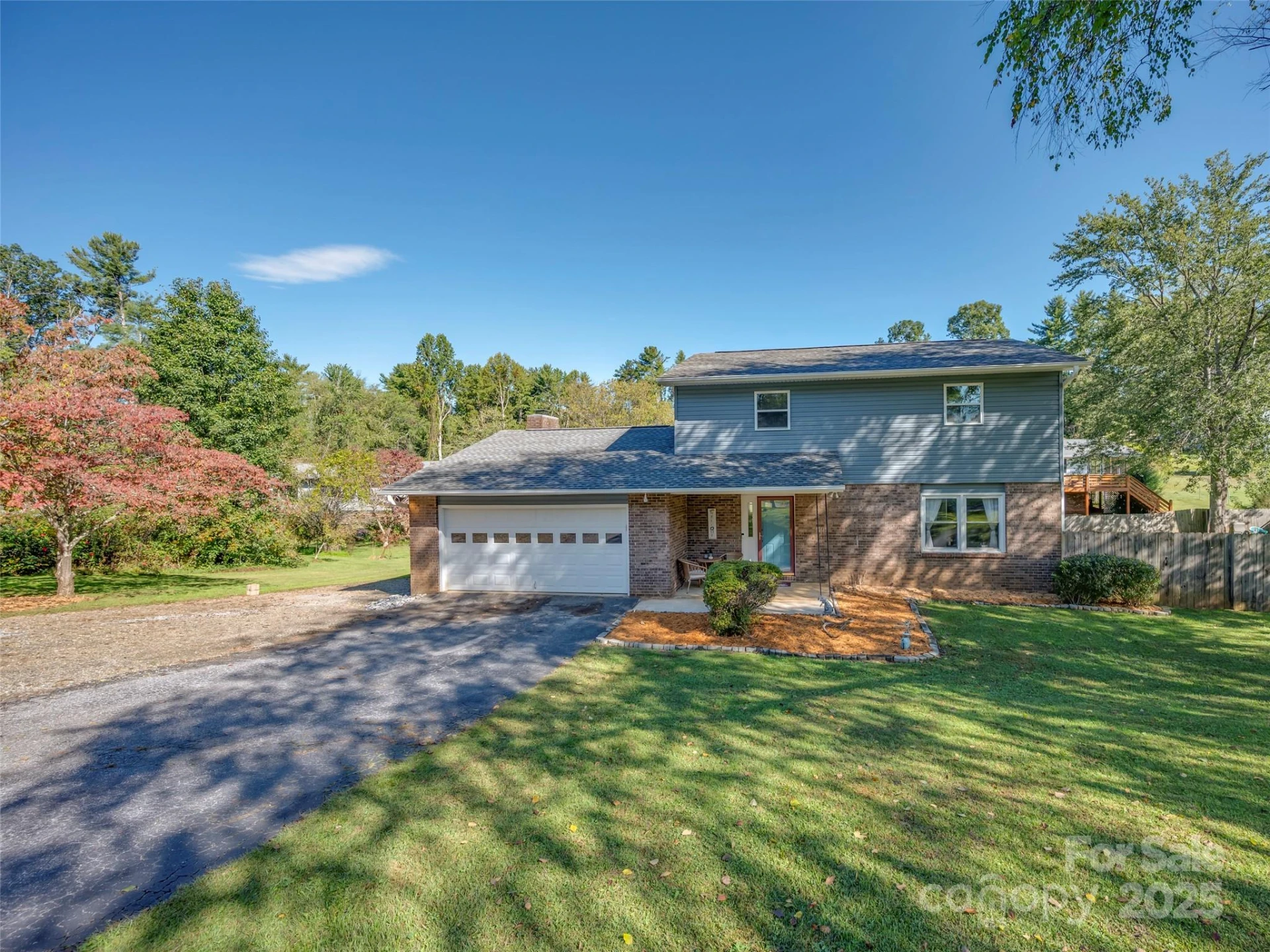 4 Daniel Drive