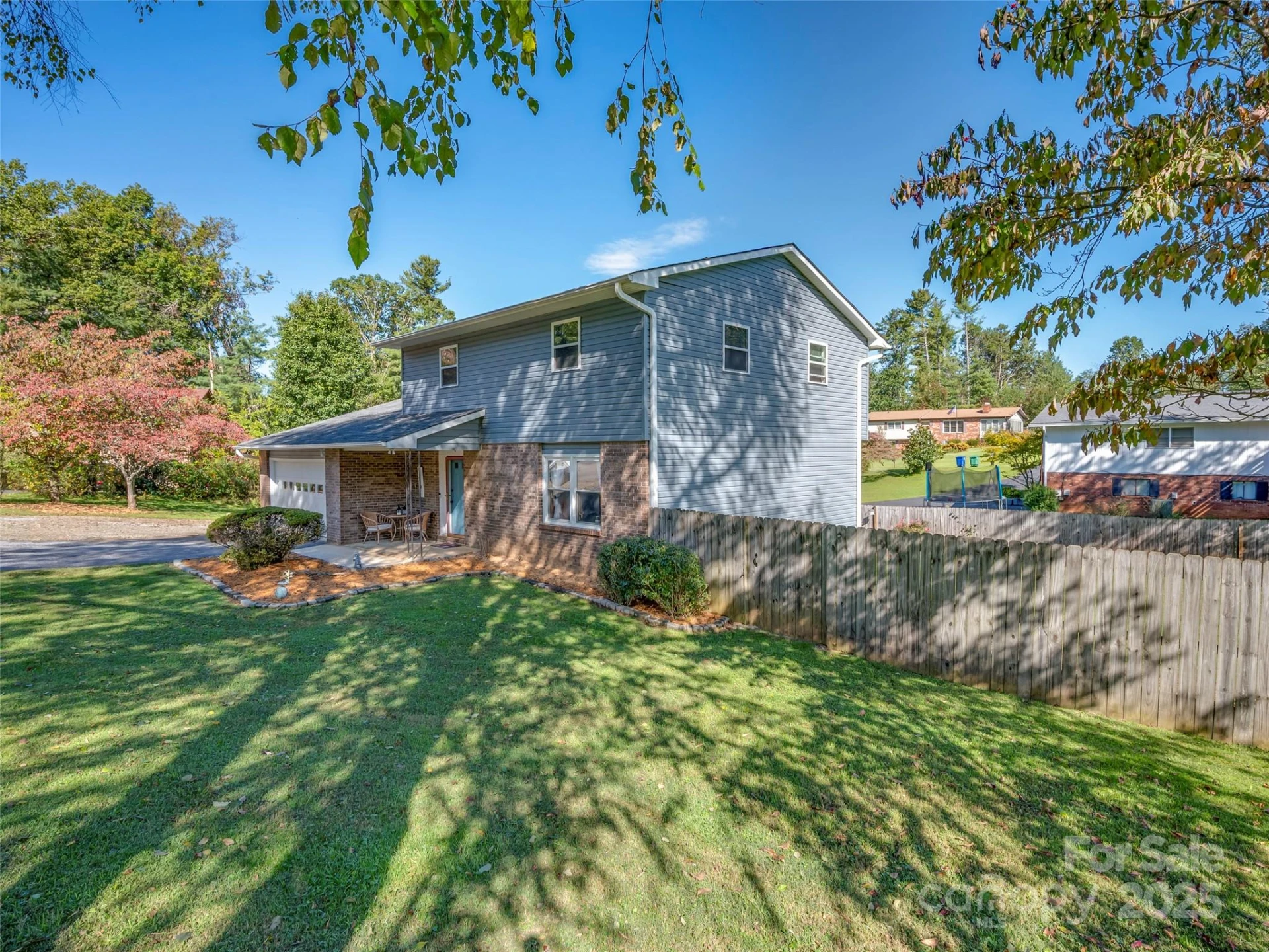 4 Daniel Drive - Photo 4