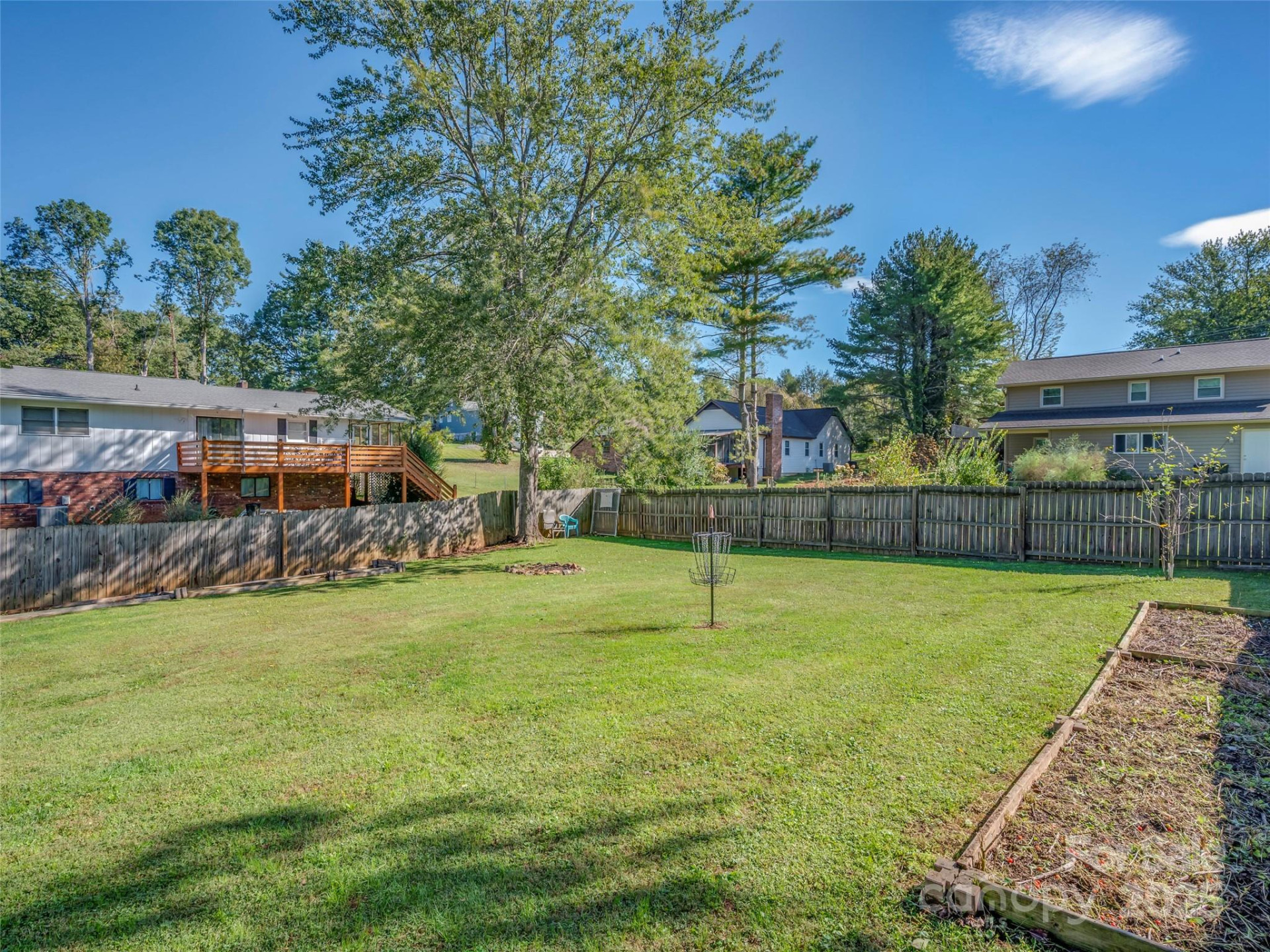 4 Daniel Drive - Photo 37