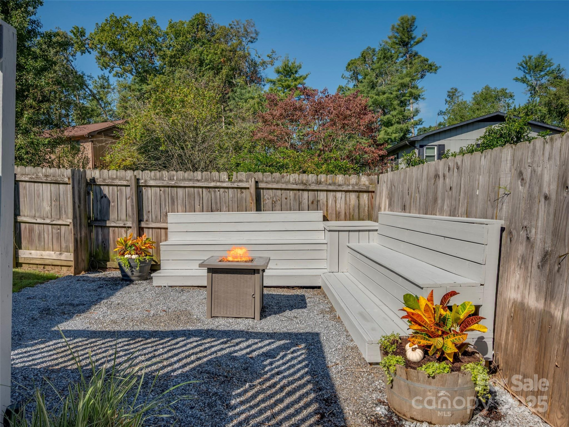 4 Daniel Drive - Photo 40