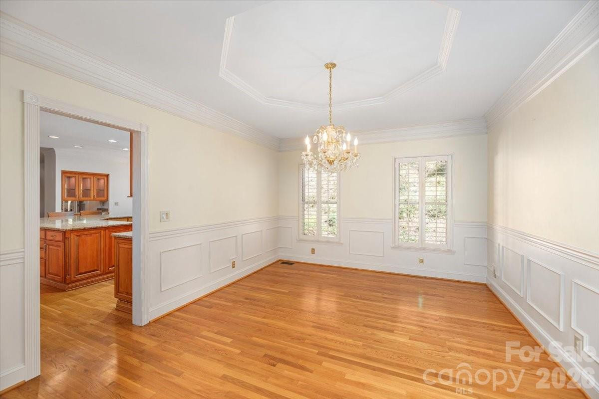 295 Laurel Ridge Drive - Photo 9