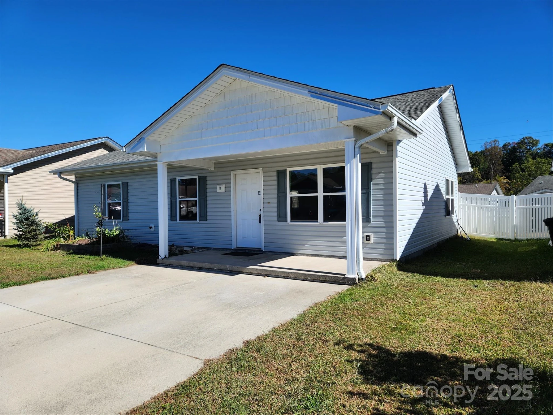71 Volunteer Way Drive