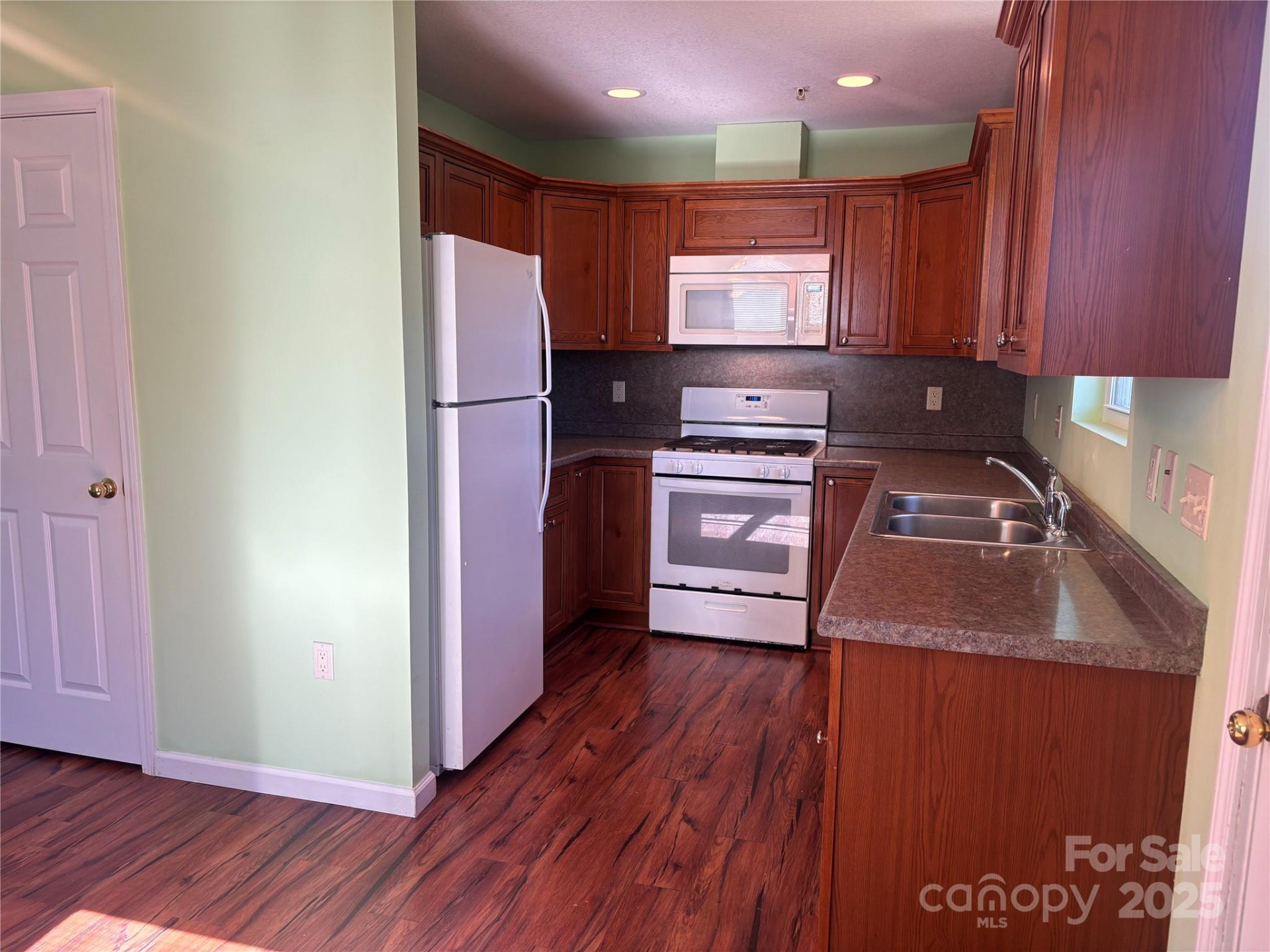 71 Volunteer Way Drive - Photo 6