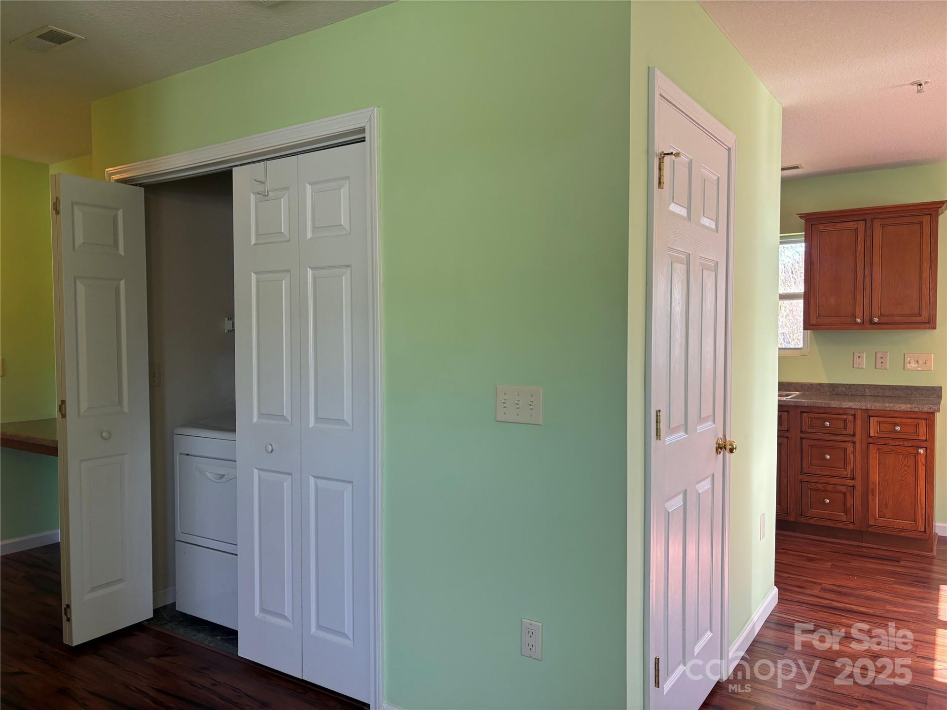 71 Volunteer Way Drive - Photo 8