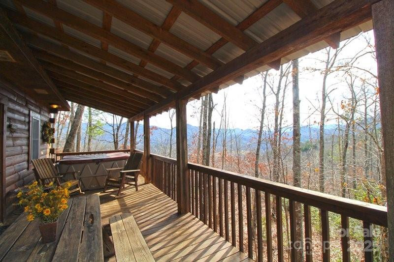 269 Fernwood Drive - Photo 2