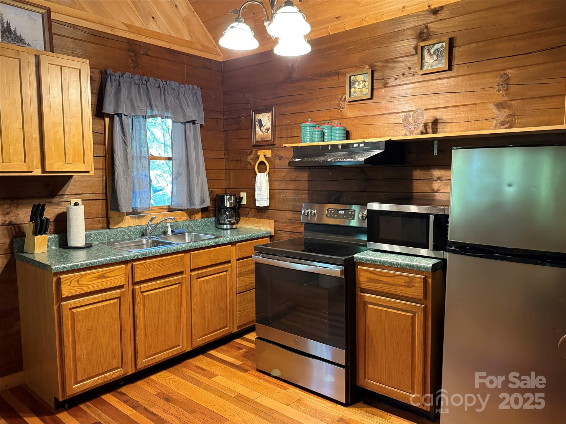 269 Fernwood Drive - Photo 4