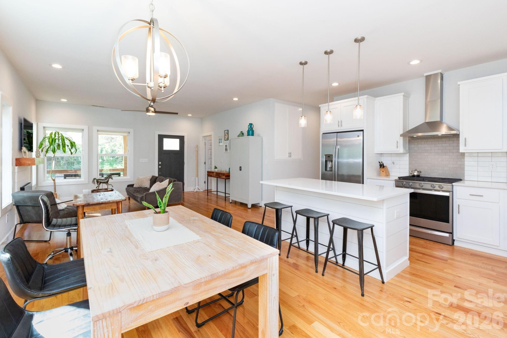 27 Ruslan Drive - Photo 11