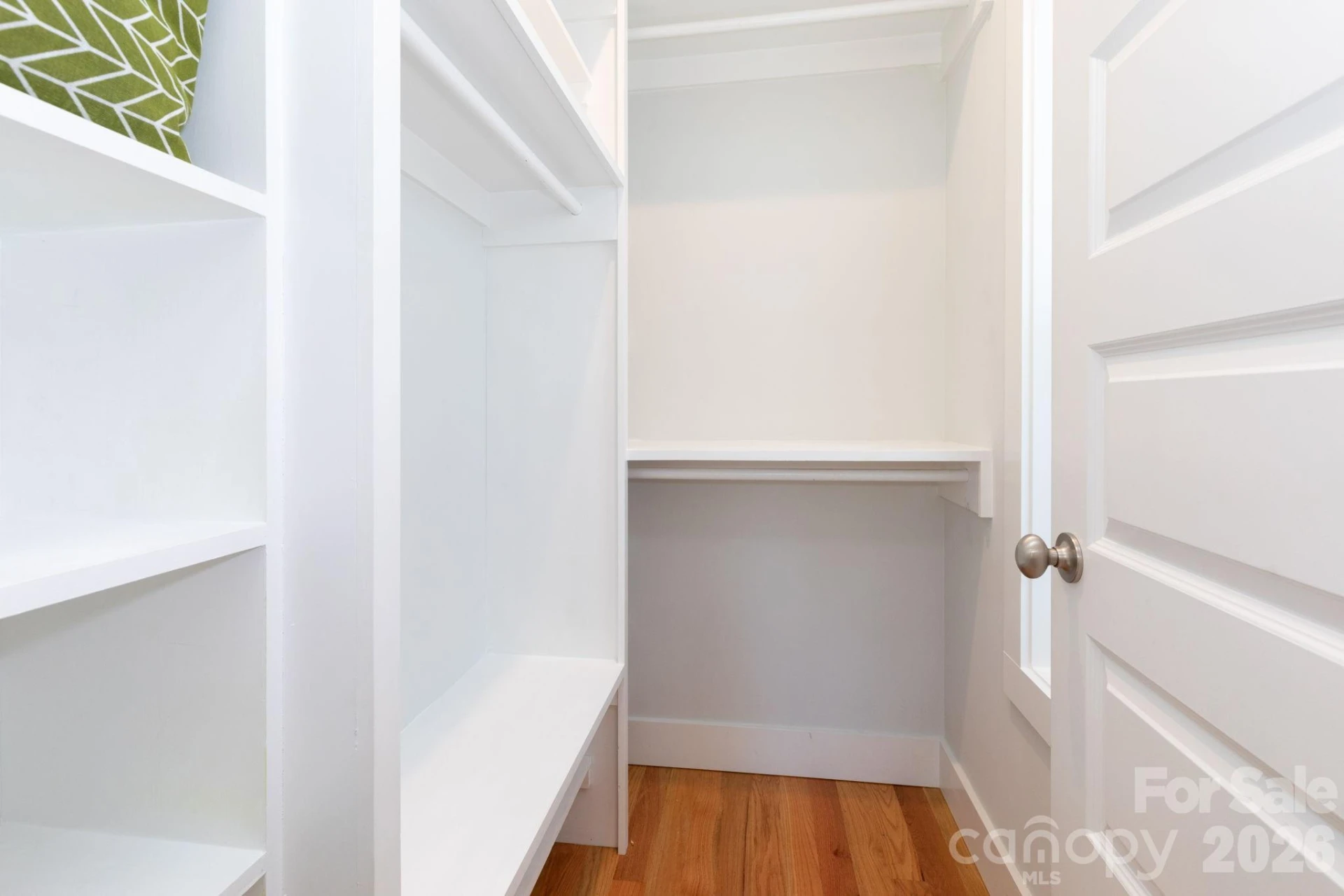 27 Ruslan Drive - Photo 14