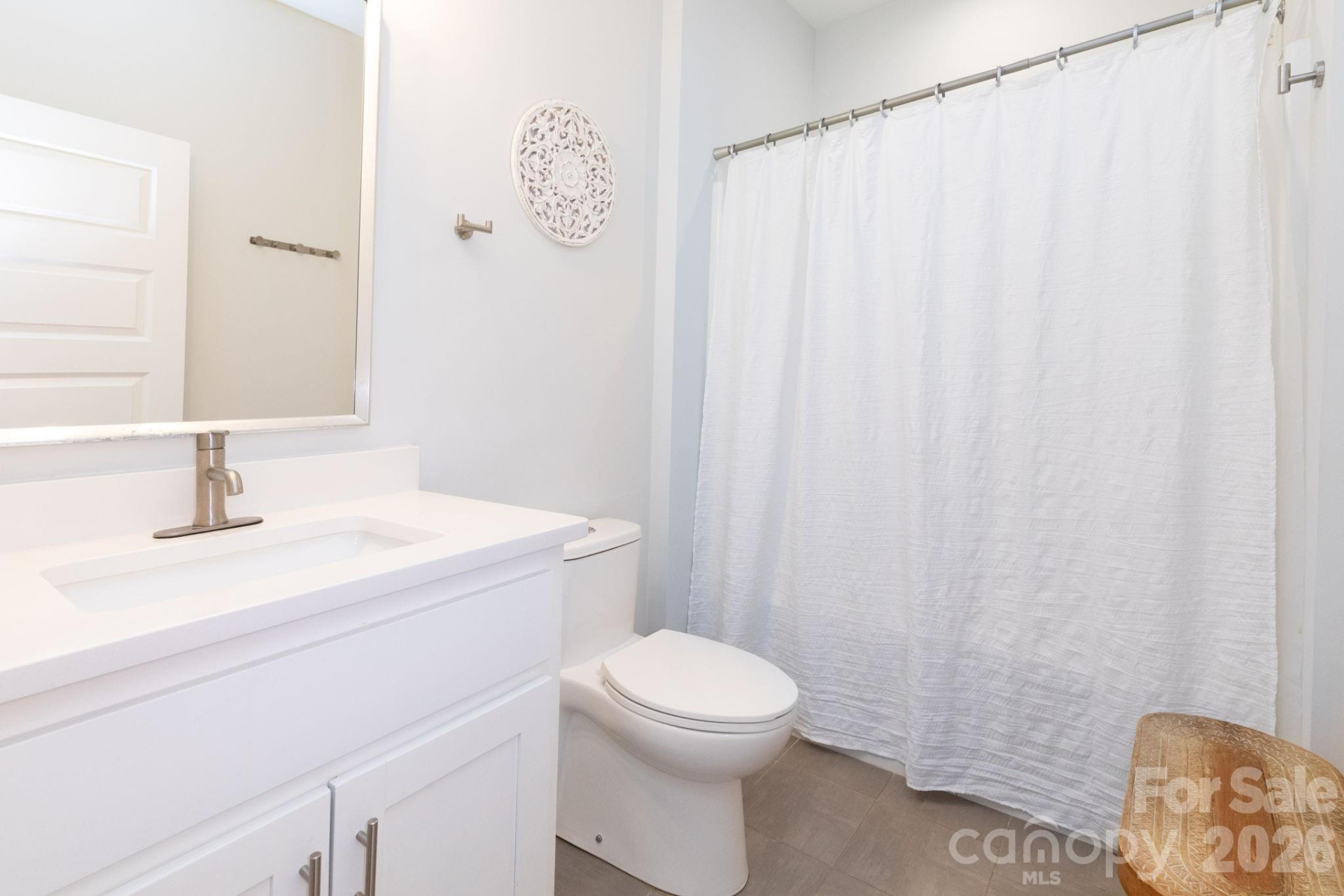 27 Ruslan Drive - Photo 18