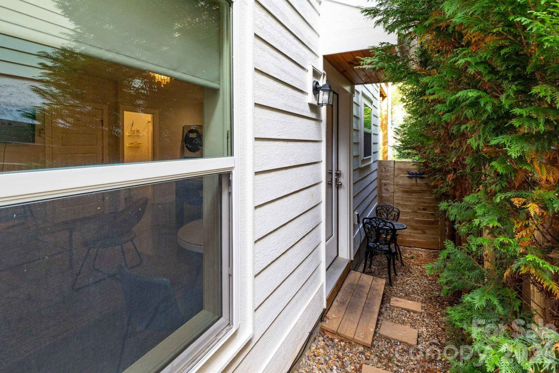 27 Ruslan Drive - Photo 20