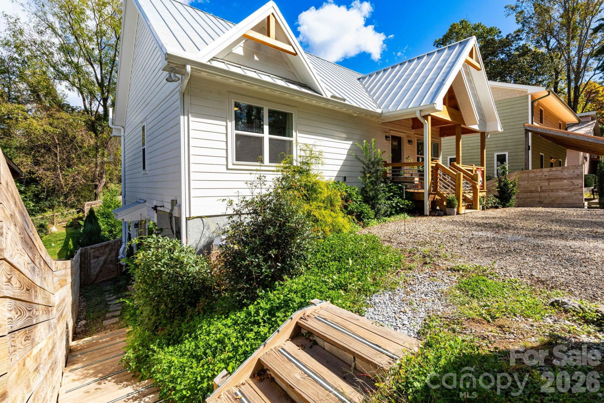 27 Ruslan Drive - Photo 25