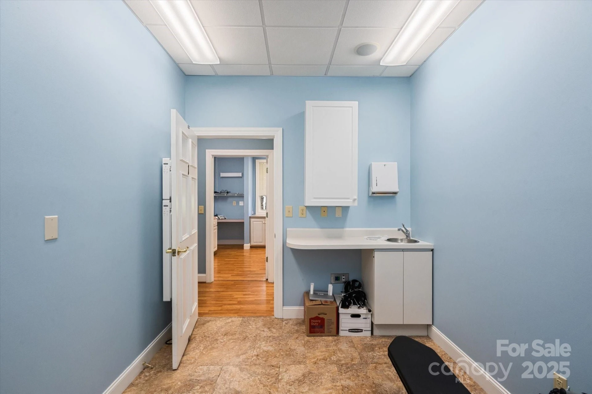 5 Park Place - Photo 12