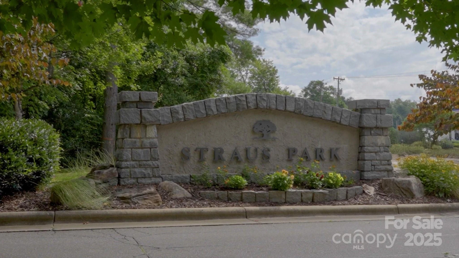 5 Park Place - Photo 37