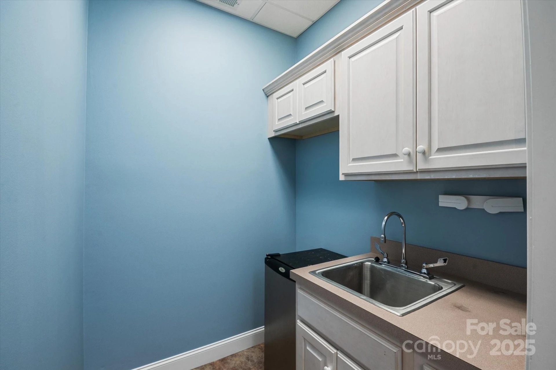 5 Park Place - Photo 9