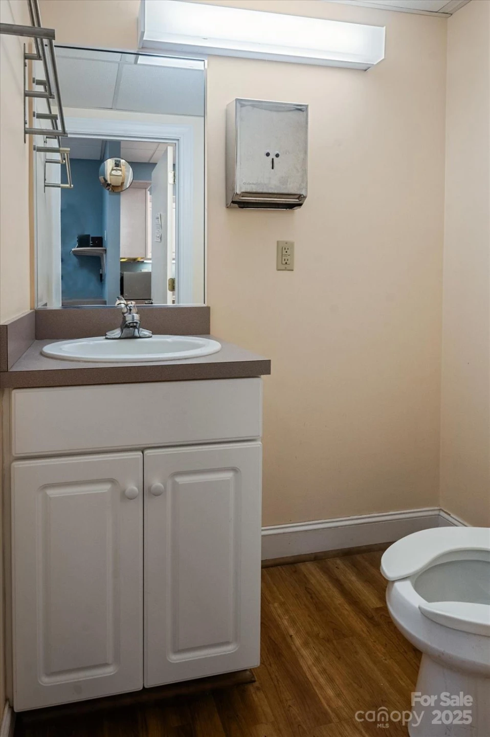 5 Park Place - Photo 10