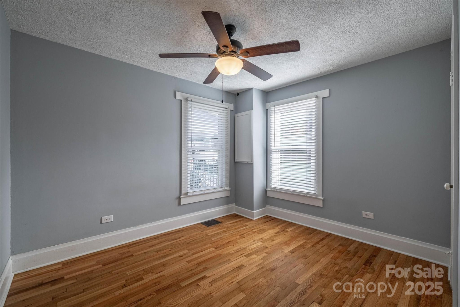 244 Anderson Street - Photo 12