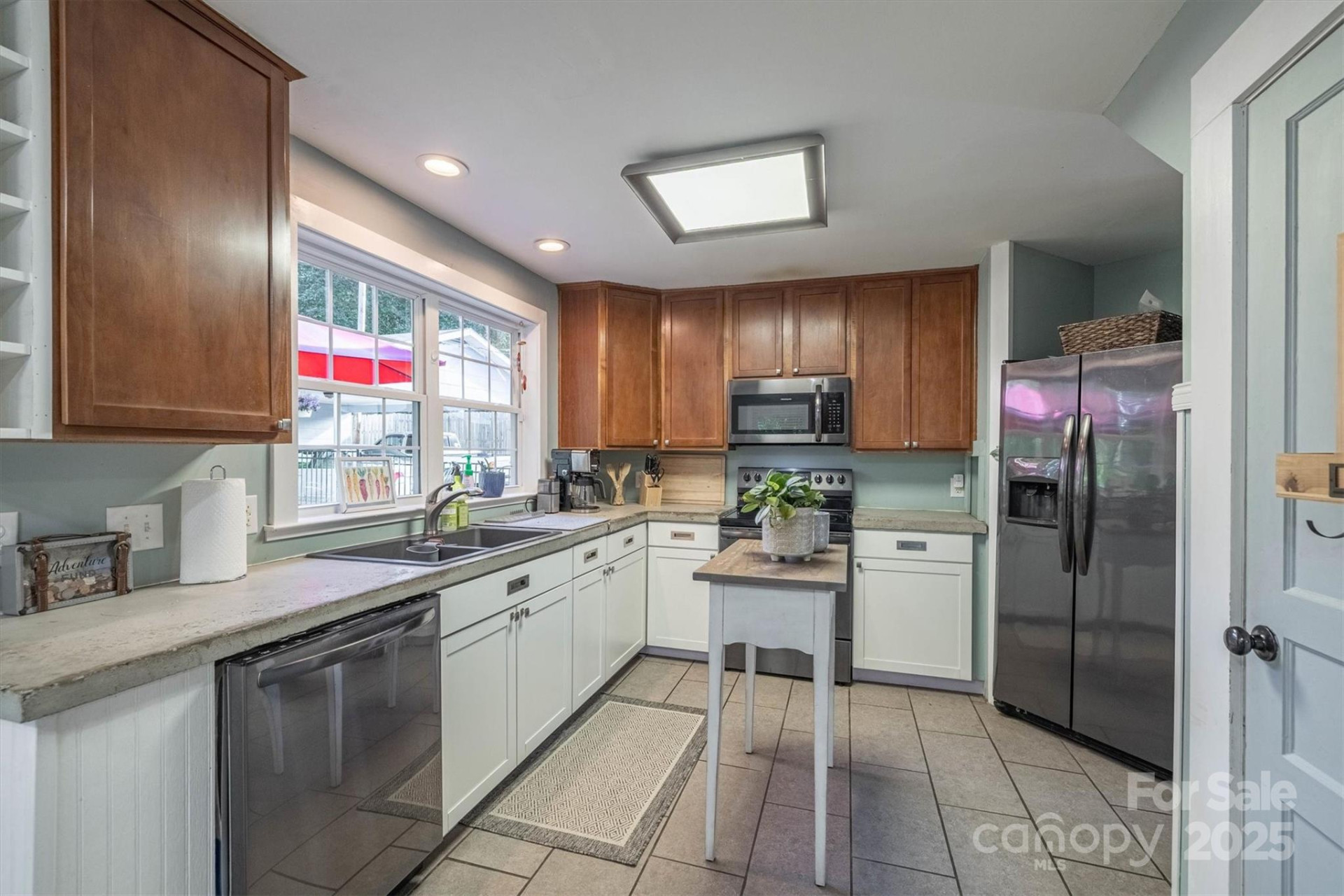 244 Anderson Street - Photo 5