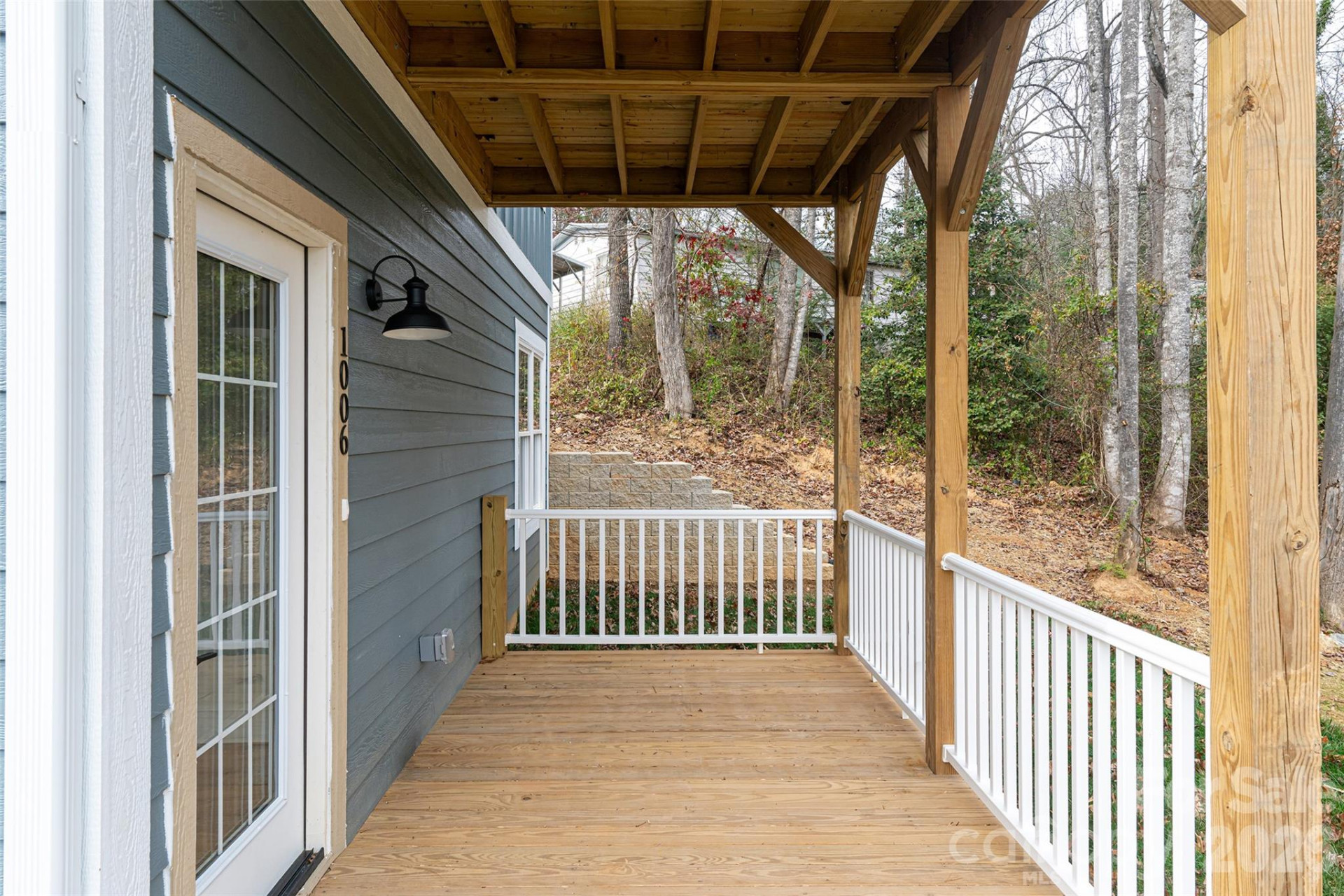 1006 Padgett Place - Photo 3