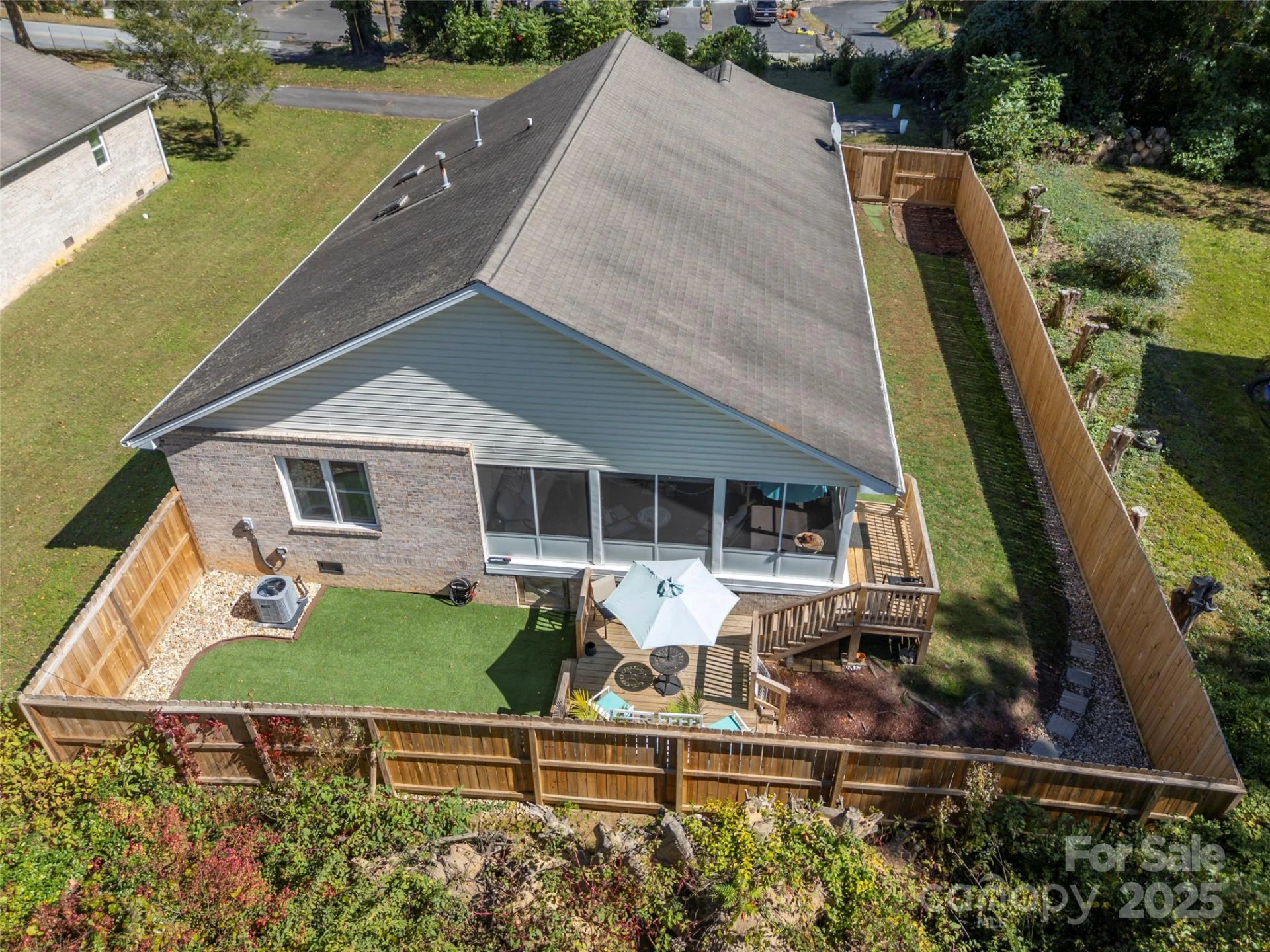 949 Kanuga Road - Photo 44