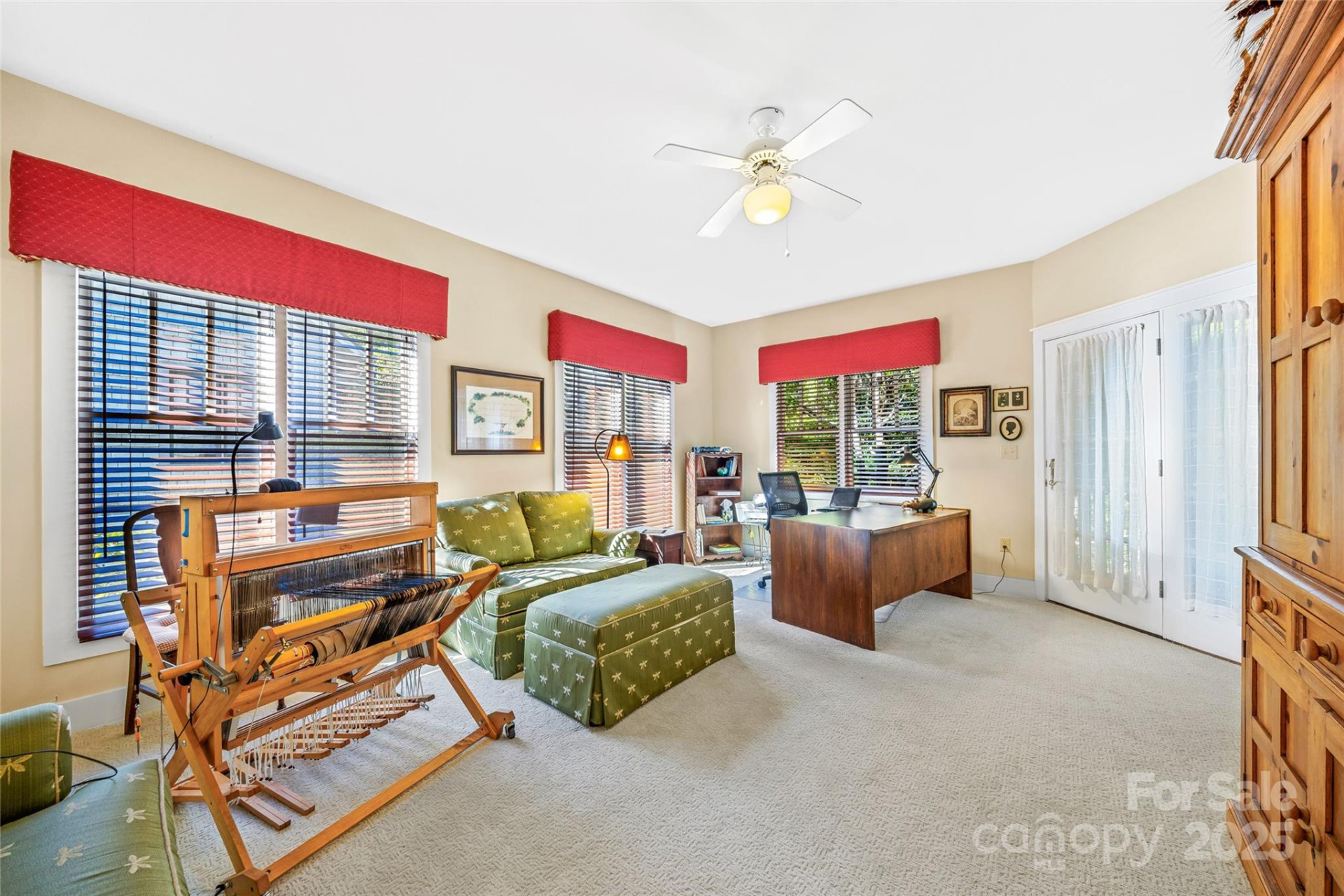 4 Lacoste Drive - Photo 23