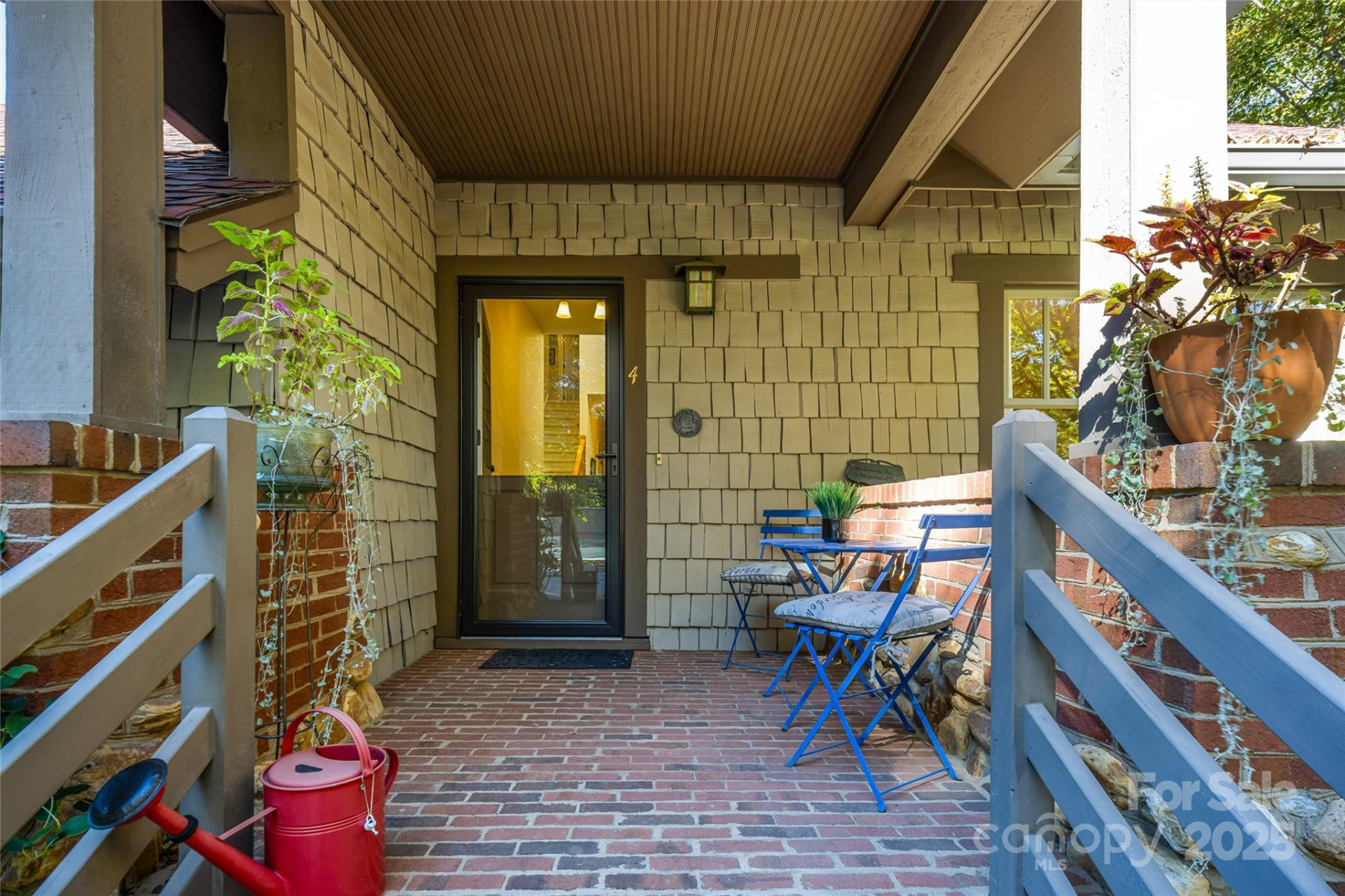 4 Lacoste Drive - Photo 8