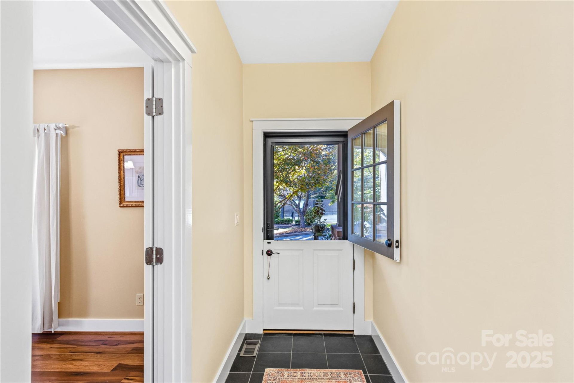 4 Lacoste Drive - Photo 9