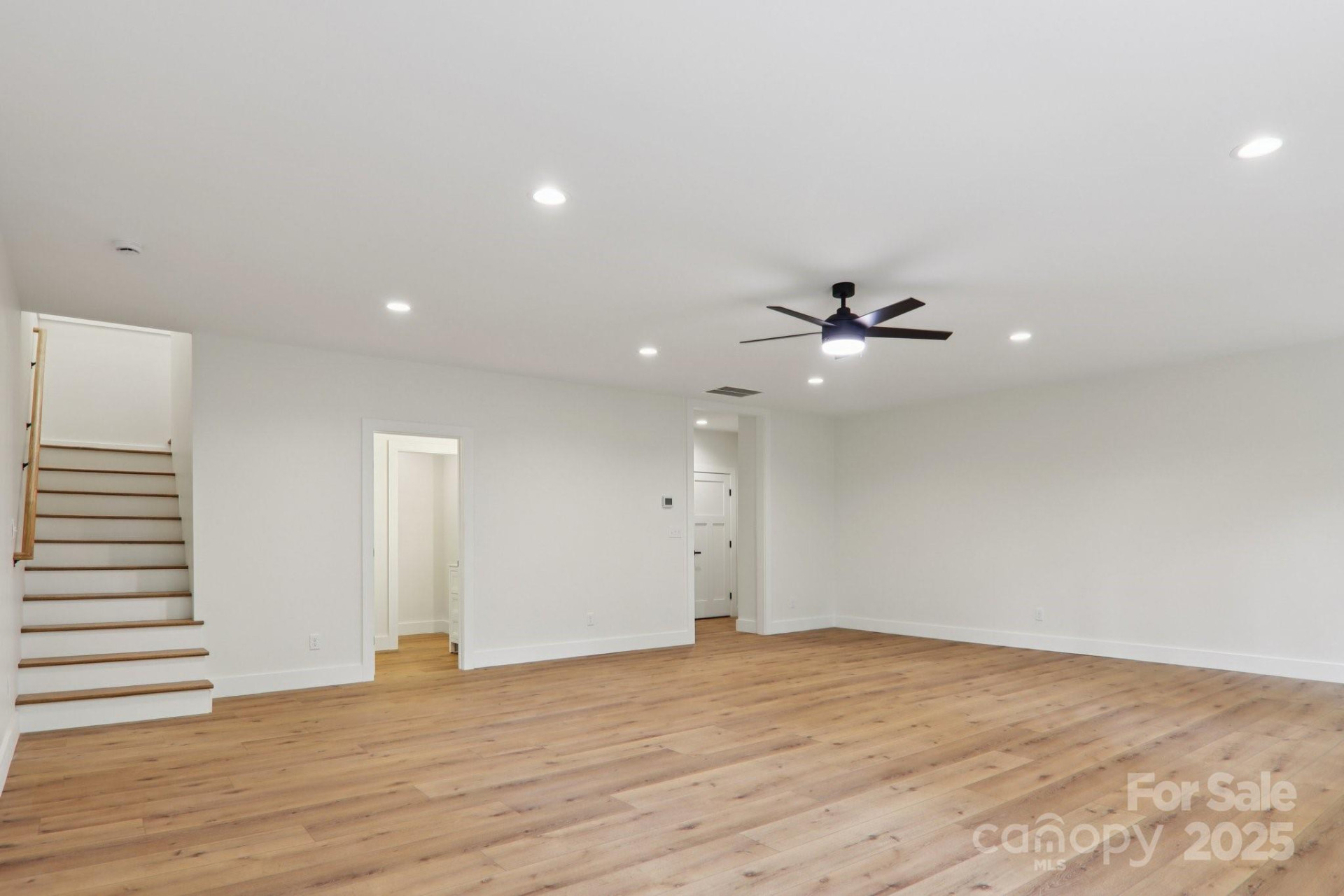 271 Greenstone Lane - Photo 34