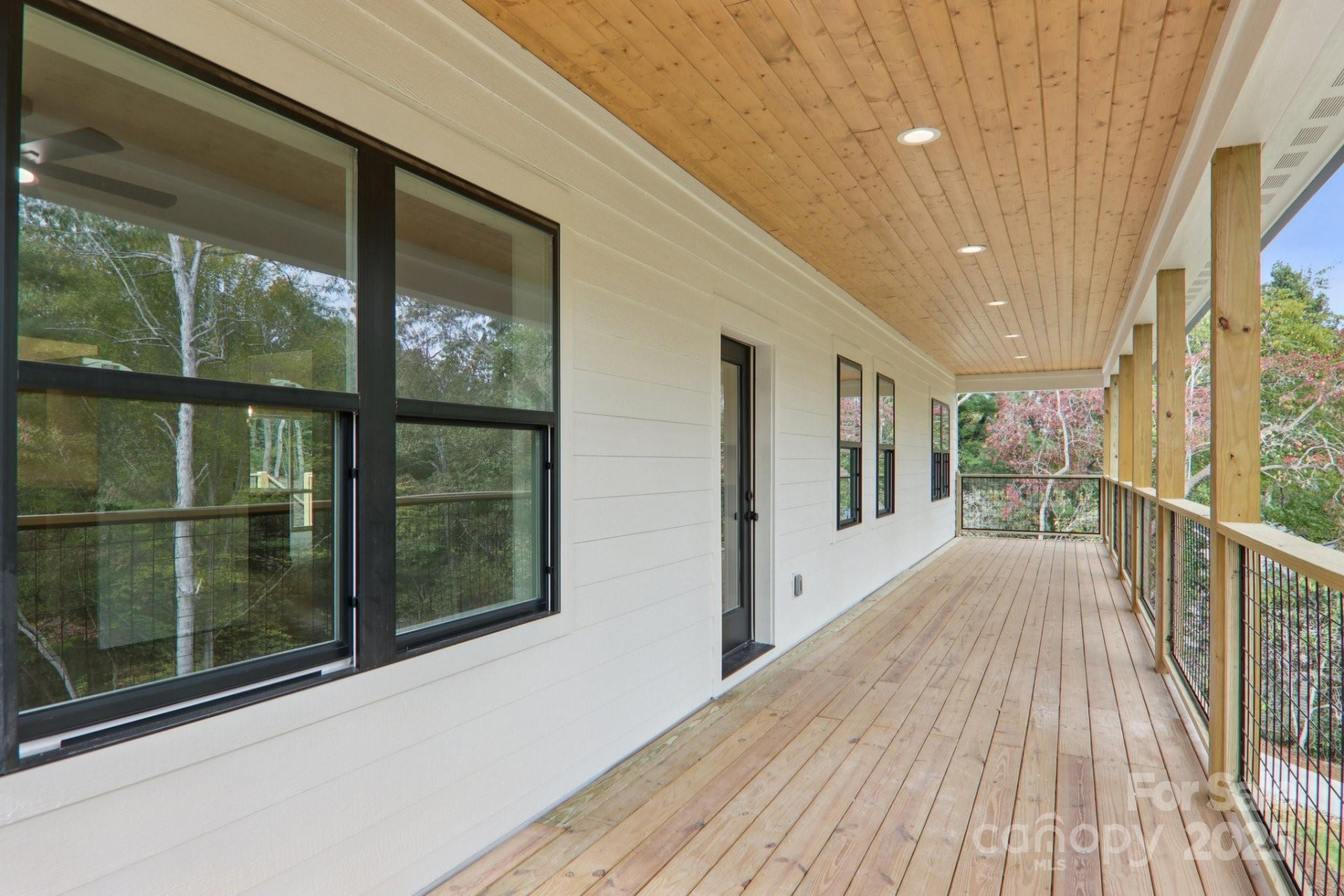 271 Greenstone Lane - Photo 5