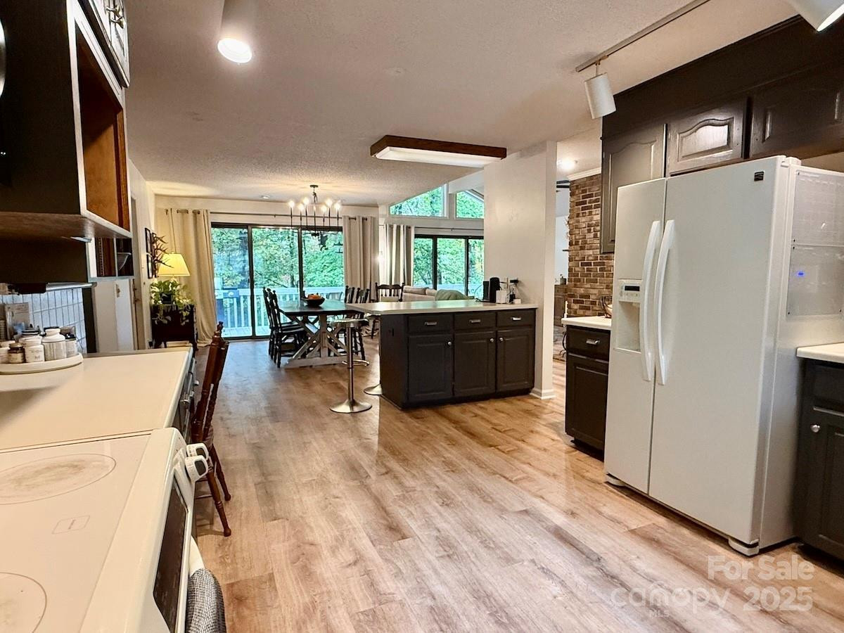 461 Mountain View Drive - Photo 16