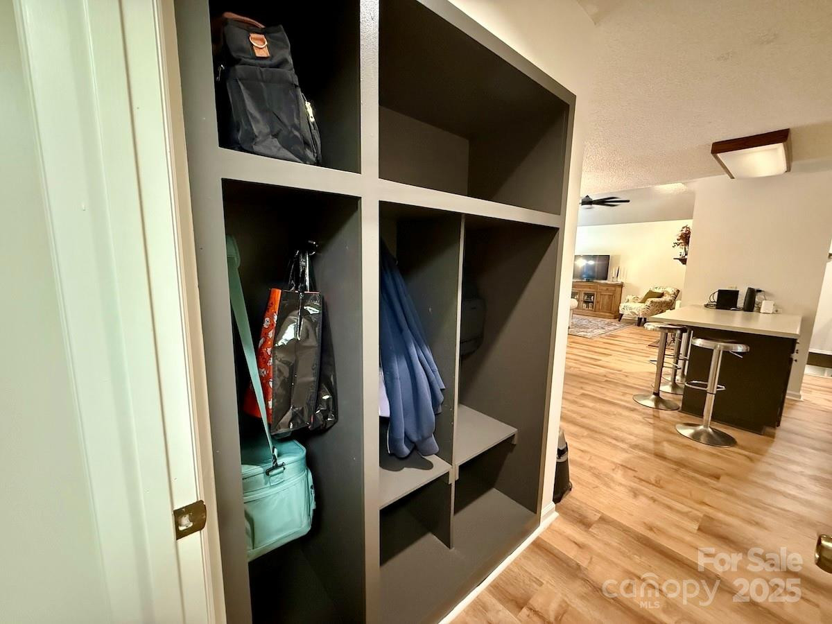 461 Mountain View Drive - Photo 17