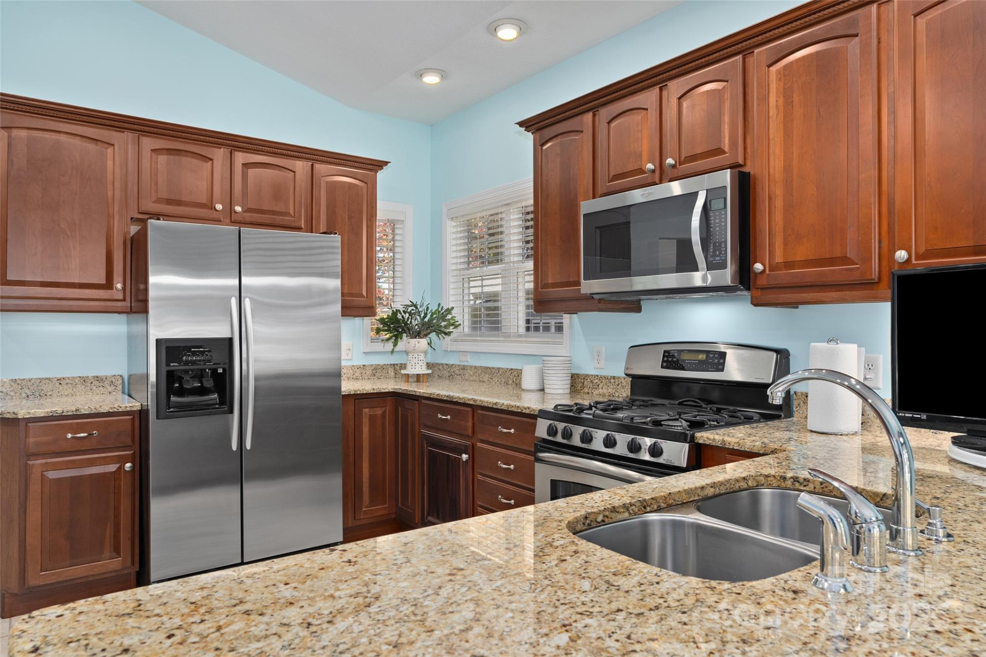 23 Holiday Drive - Photo 13