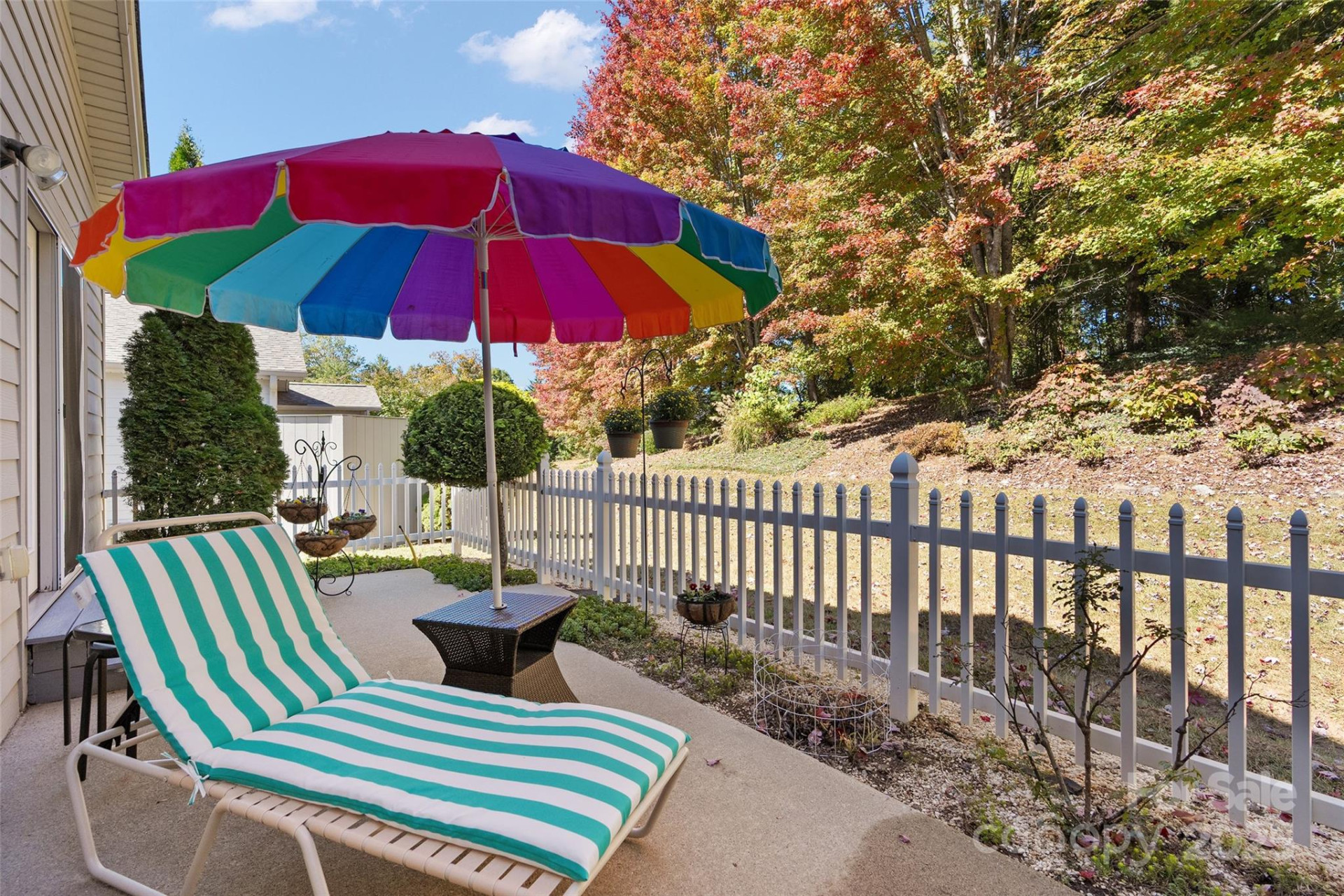 23 Holiday Drive - Photo 5