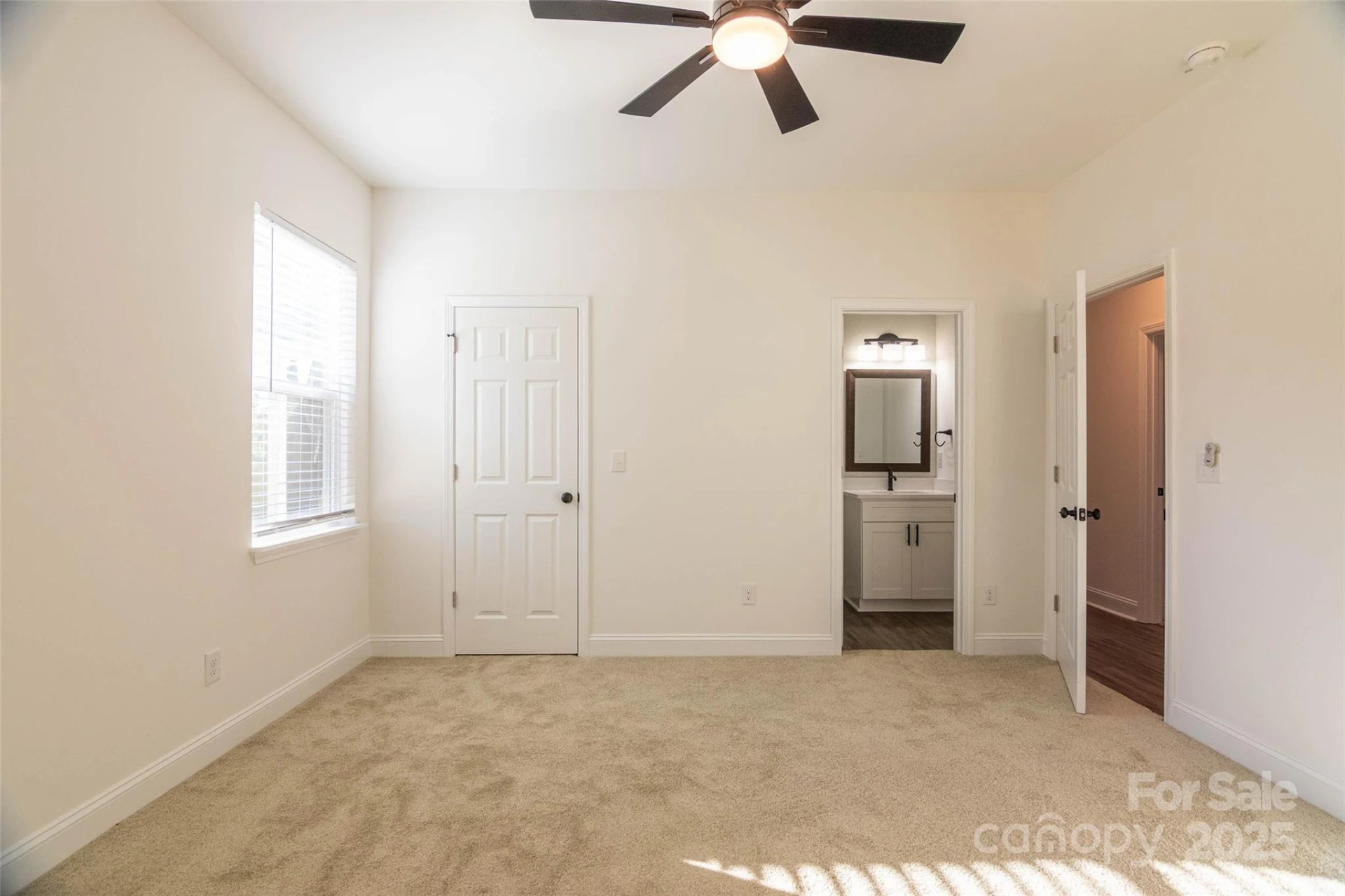 719 Smith Street - Photo 17