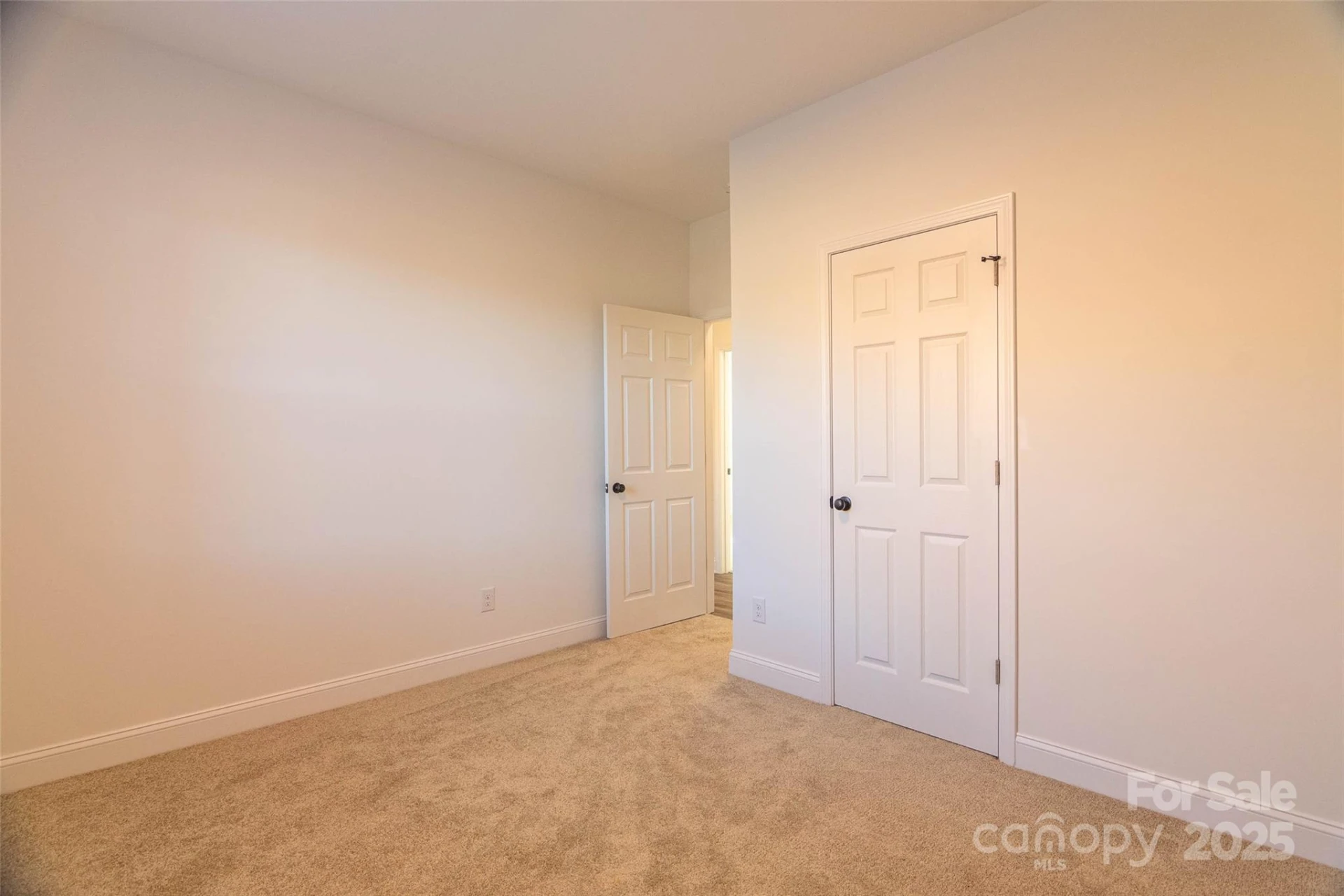 719 Smith Street - Photo 20