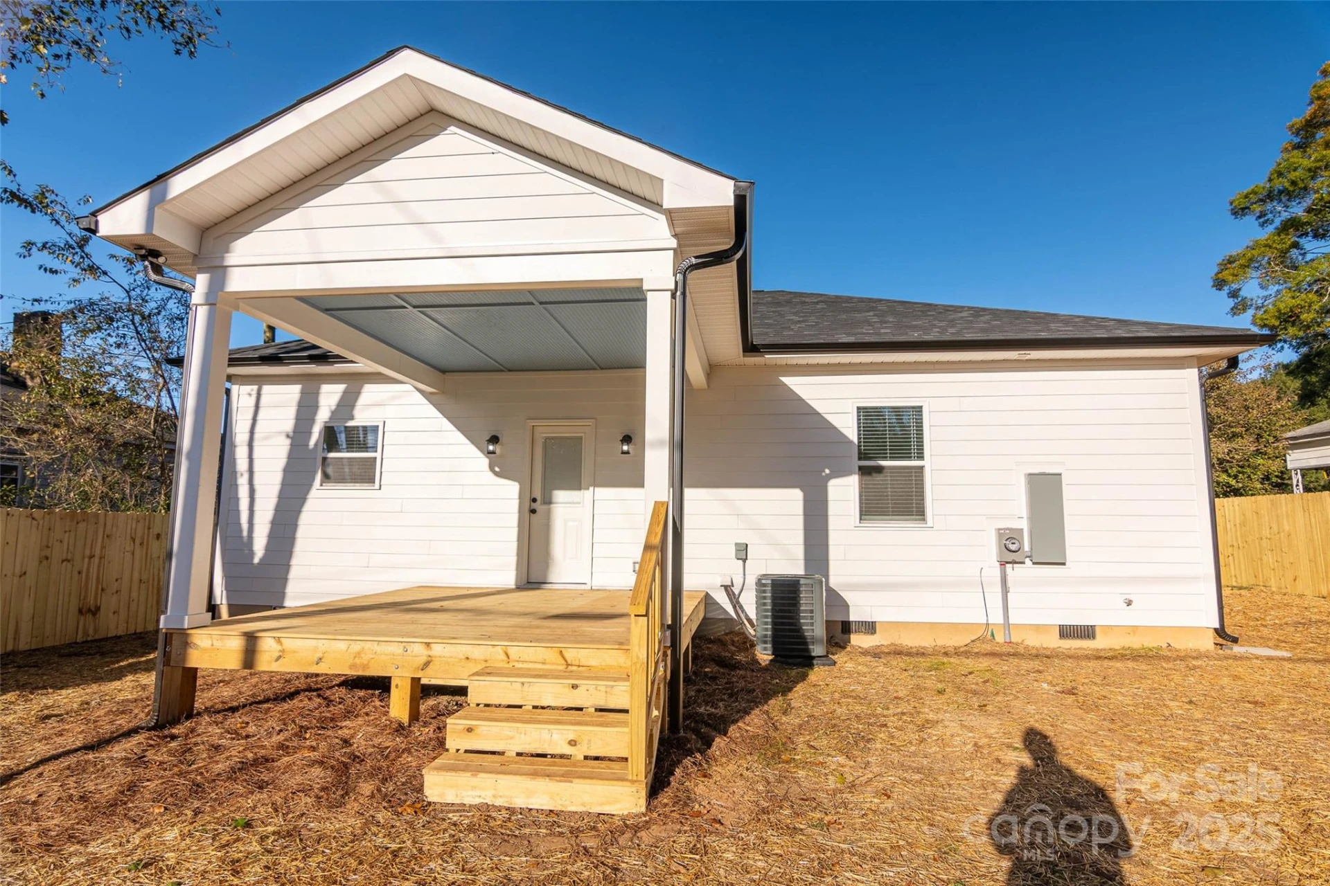 719 Smith Street - Photo 24