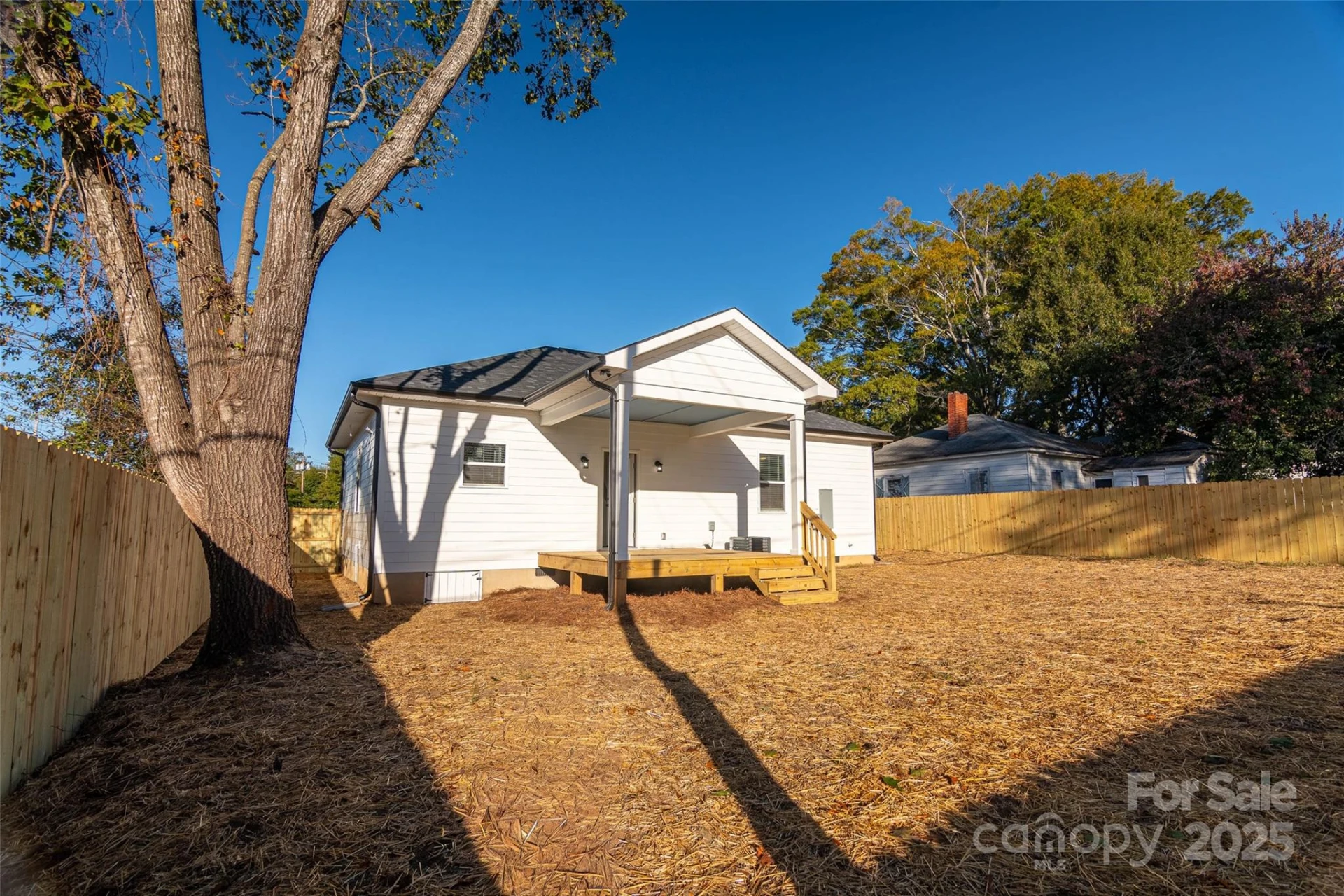 719 Smith Street - Photo 26