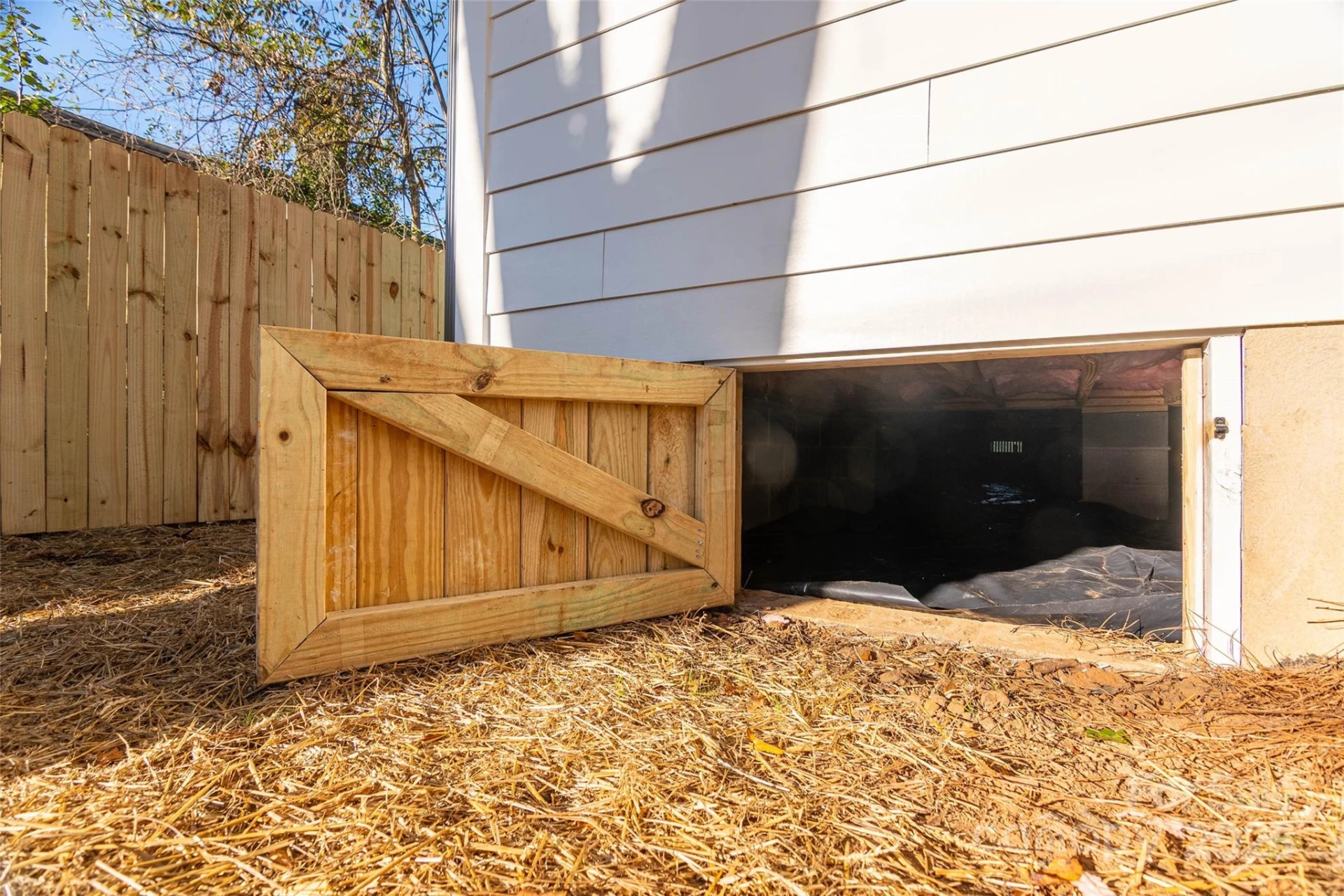 719 Smith Street - Photo 28