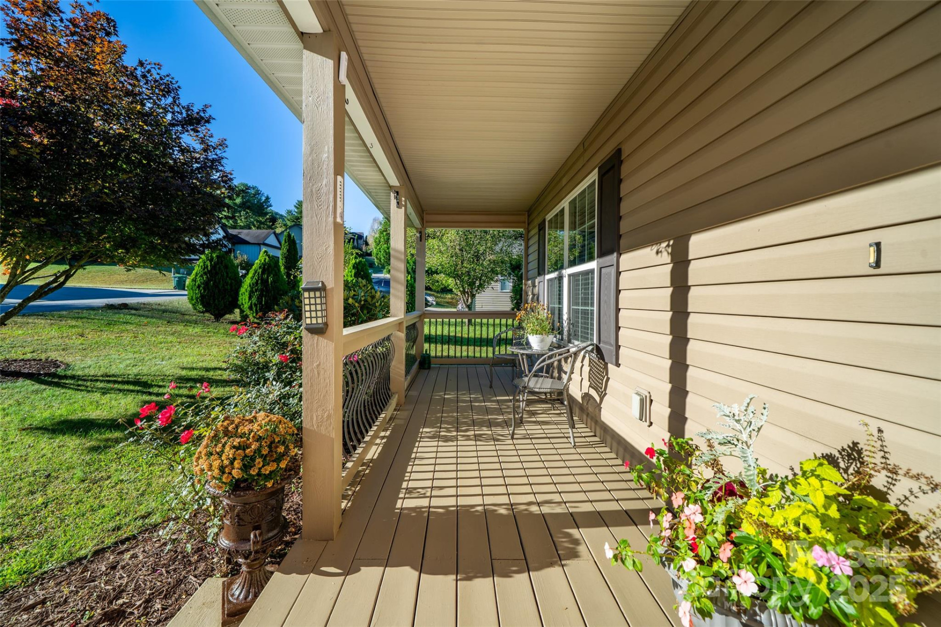 19 Azure Sage Way - Photo 4