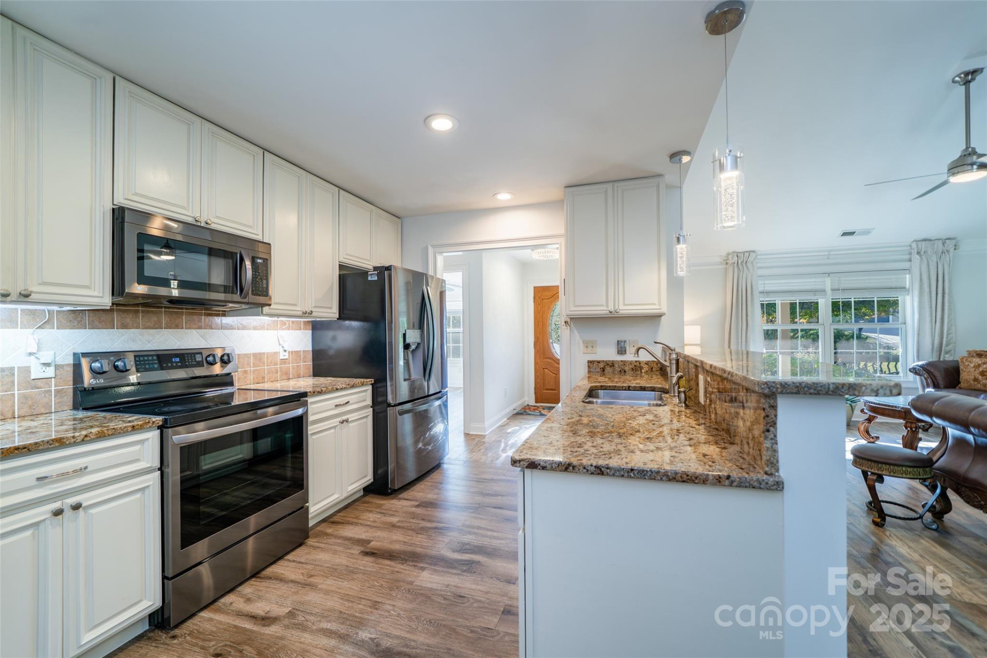 19 Azure Sage Way - Photo 7