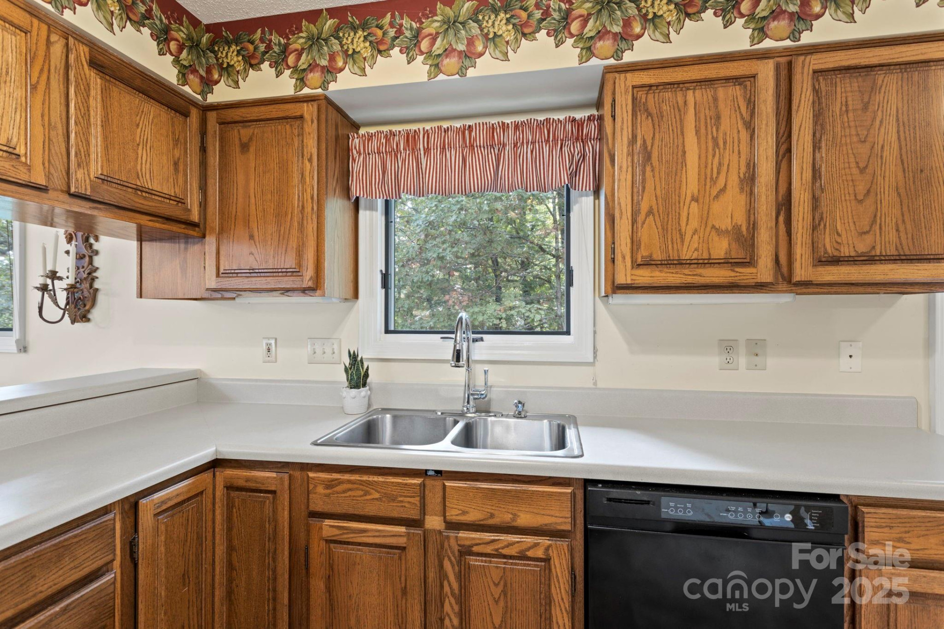 320 Dawnbrook Drive - Photo 16